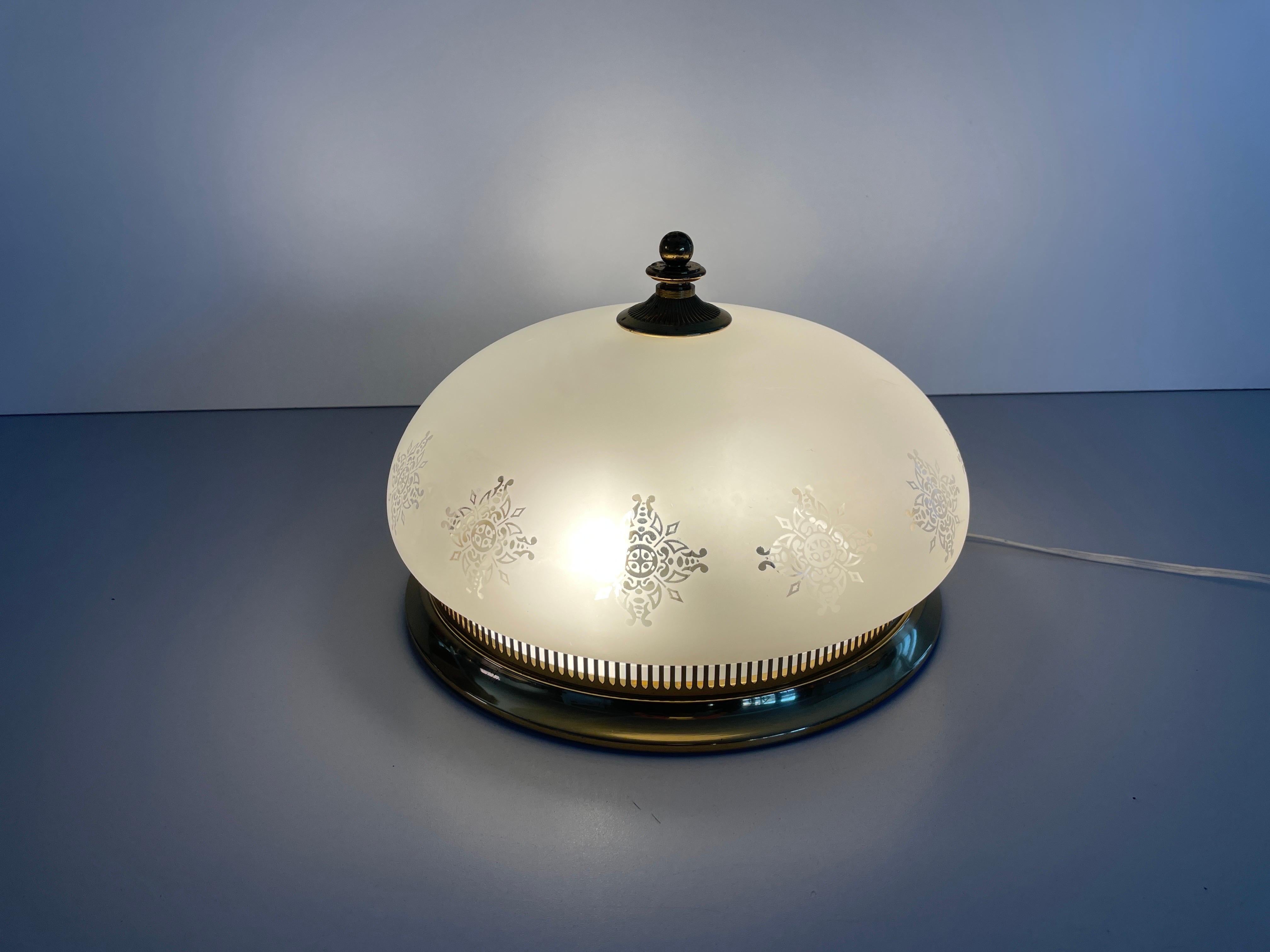 Lampada da incasso in vetro a forma di cupola di Doria, anni '60, Germania in vendita 6