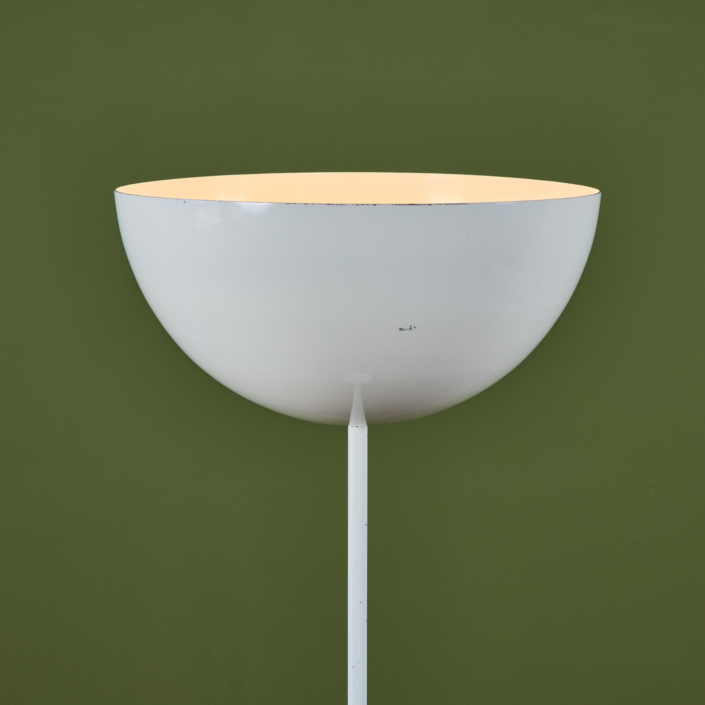 Lámpara de pie Dome Torchiere de Flos Moderno de mediados de siglo en venta