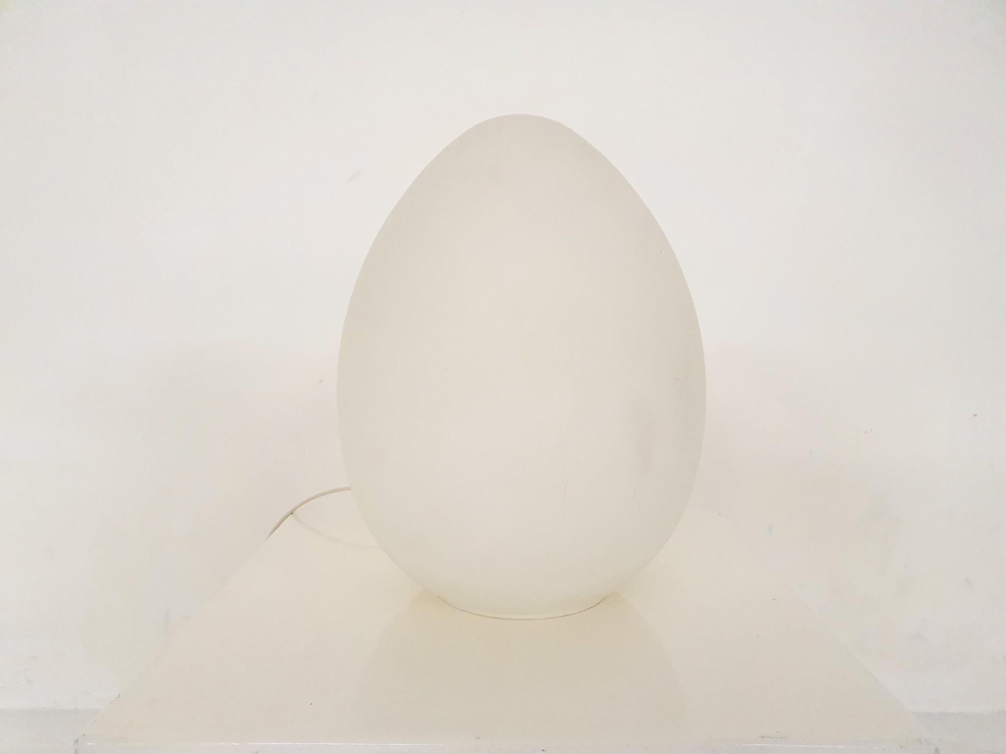 Post-Modern Domec Luminaires Milk Glass Egg-Shaped Table Light, France, 1985