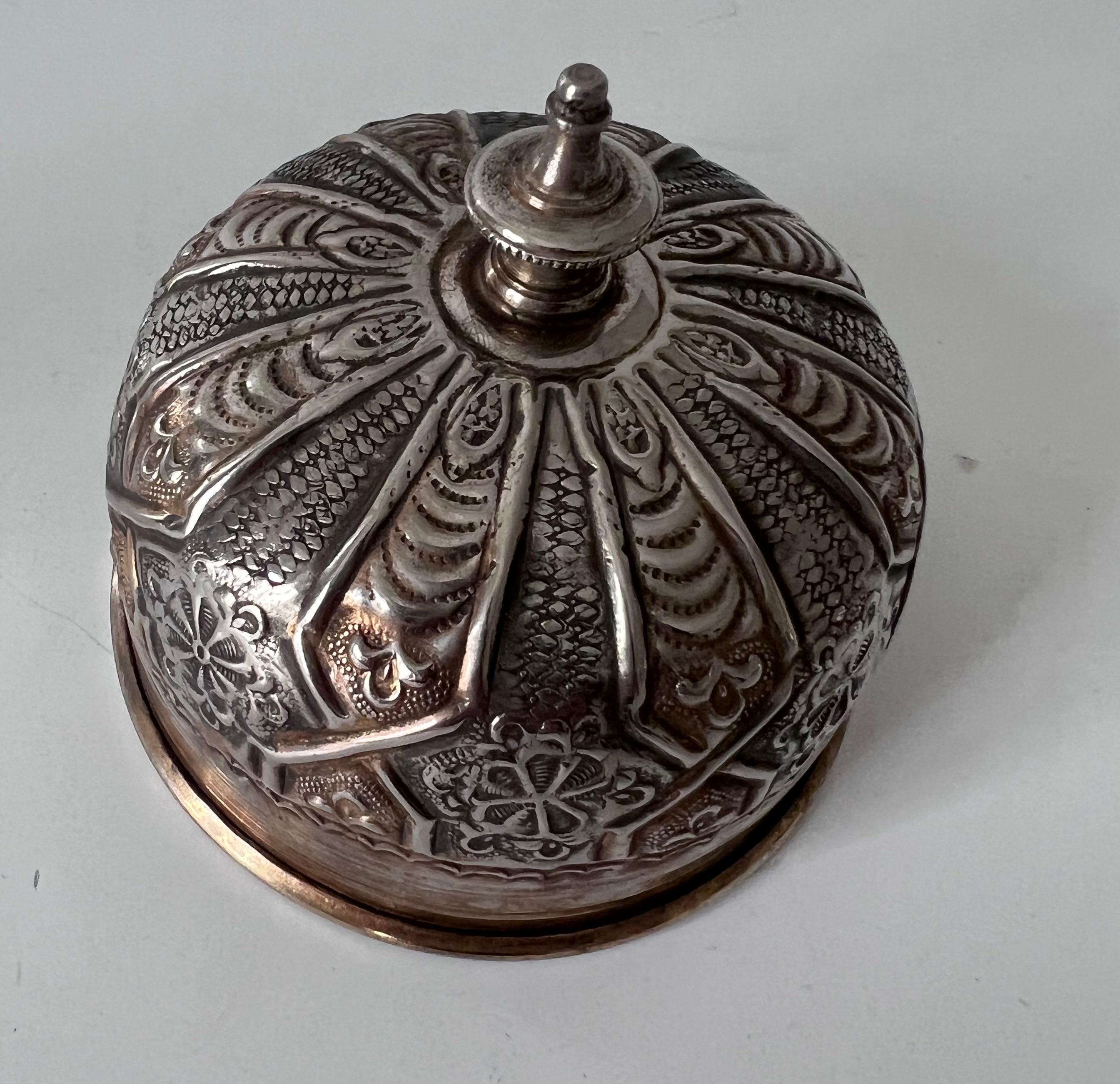 Domed French Silver Plate Repoussé Butter or Covered Dish Plate For Sale 8