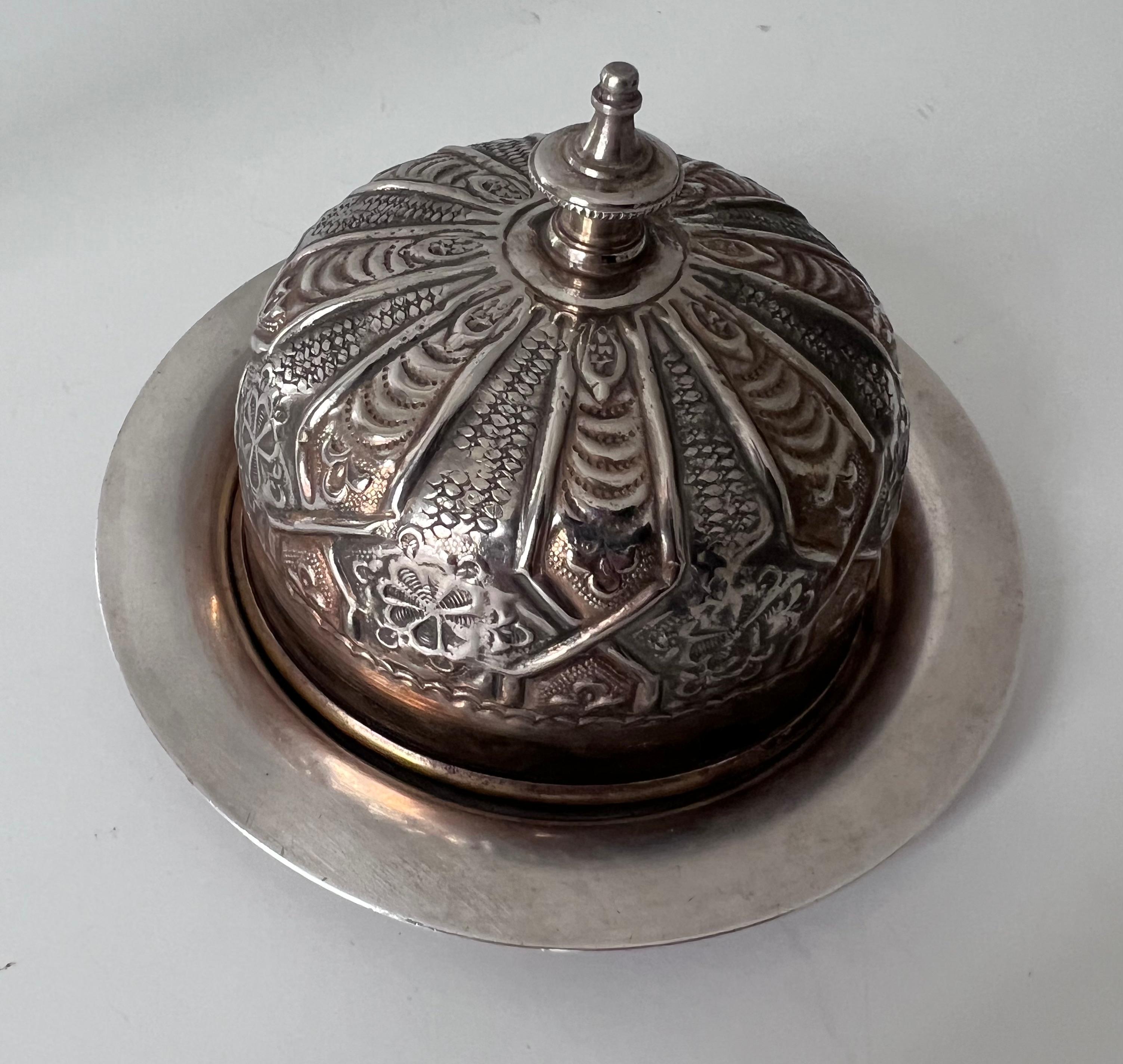 Domed French Silver Plate Repoussé Butter or Covered Dish Plate For Sale 1