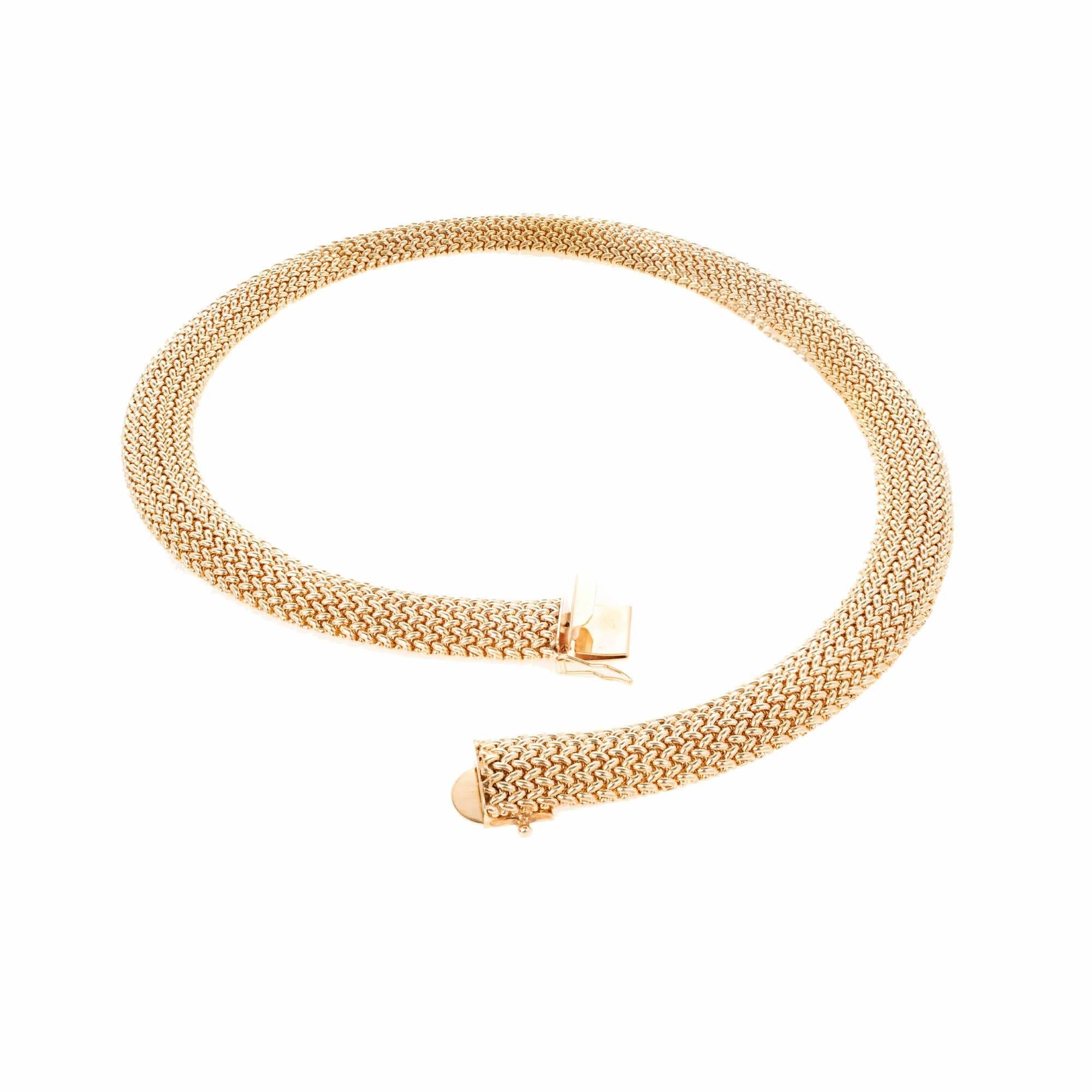 mesh gold necklace