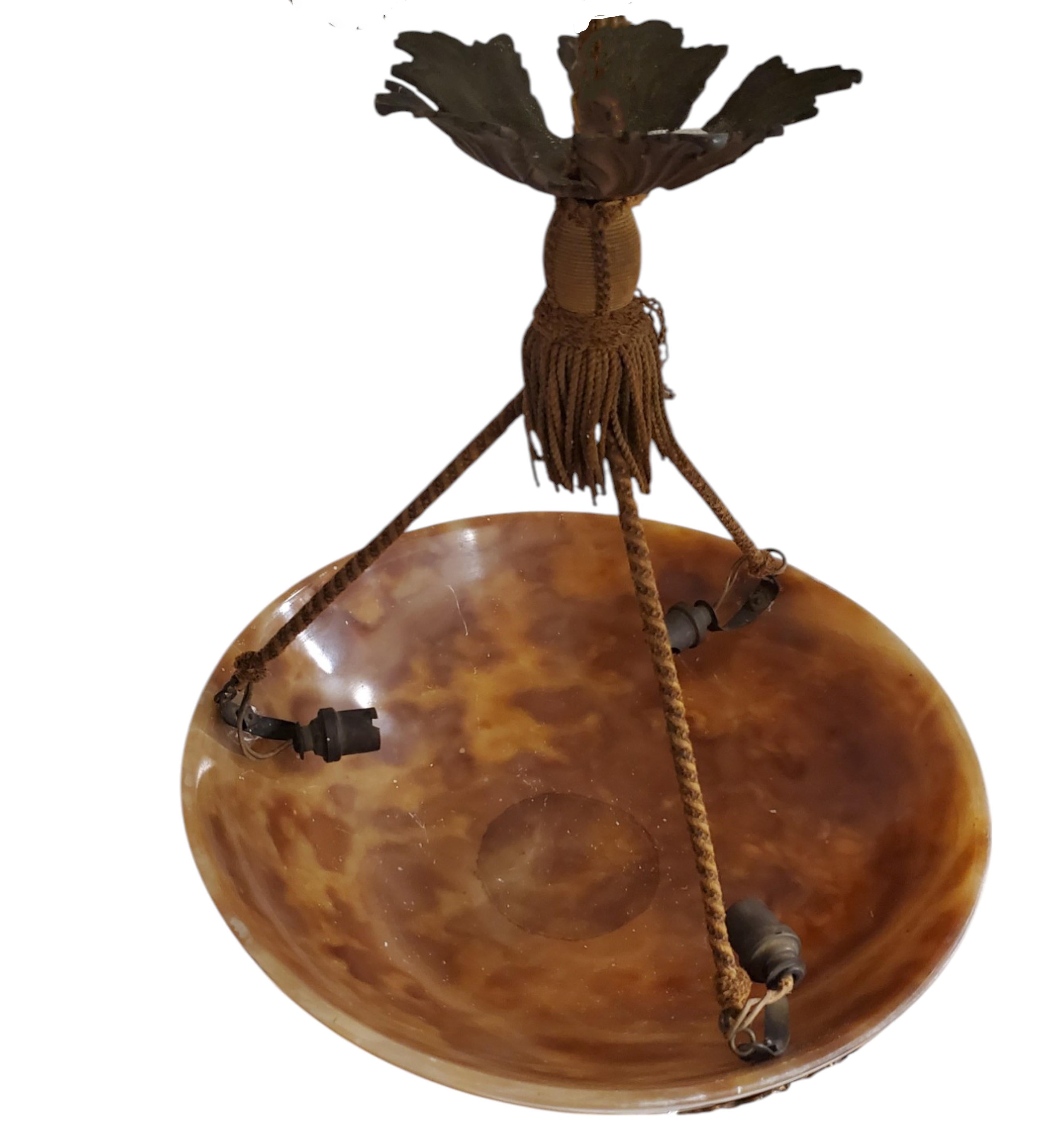 Domed tortoise shell alabaster suspending fixture / coupe / plafonnier en vente 9