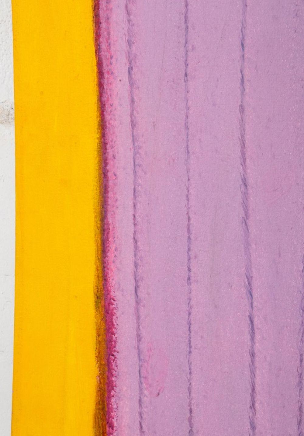 Campo de color en tonos lila y amarillo - Abstract Painting Púrpura de Domenick Capobianco 