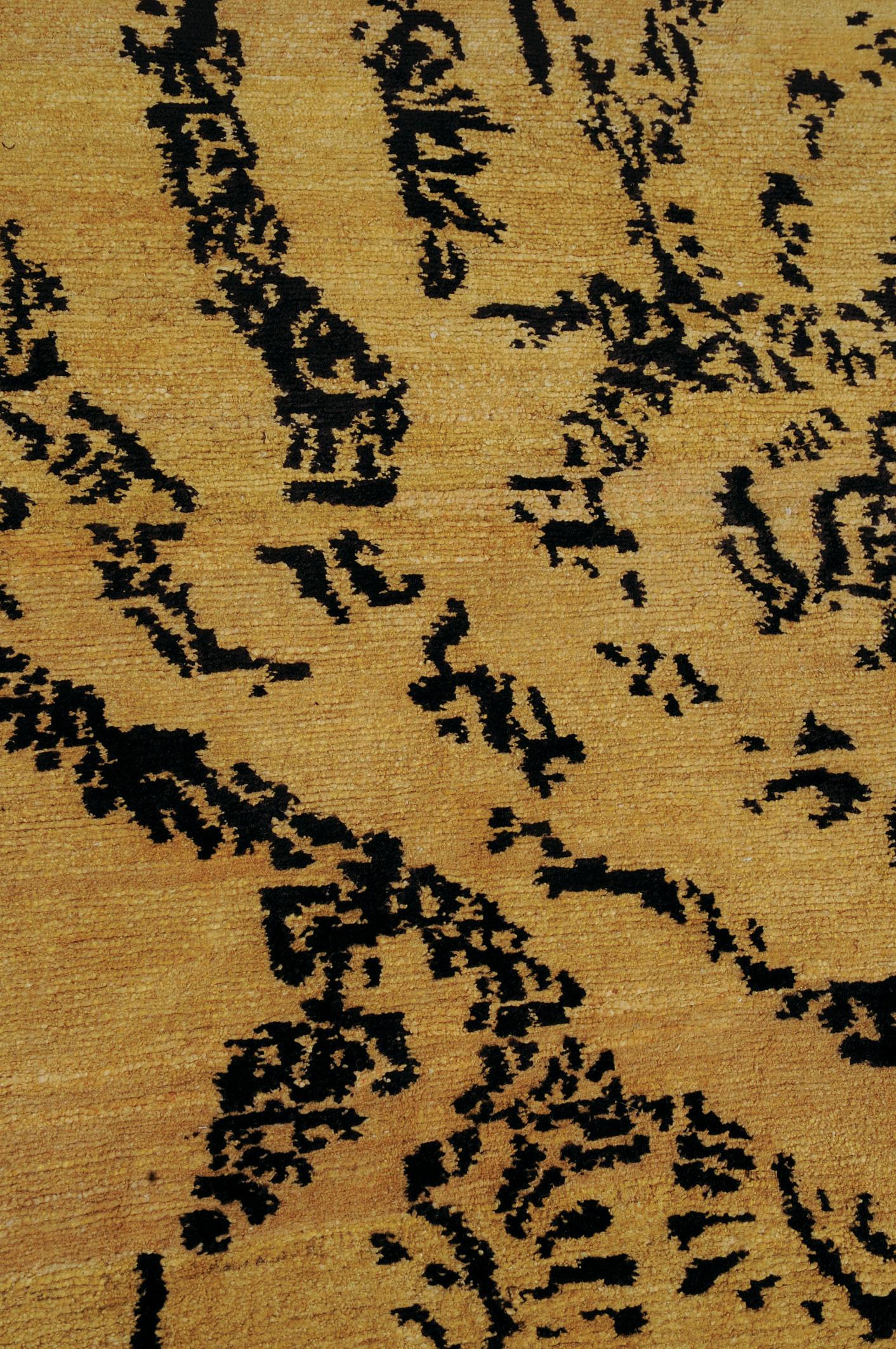 Domesticated Tiger - Paolo Giordano Moderner Design-Teppich aus Seide, handgeknüpft (Indisch) im Angebot