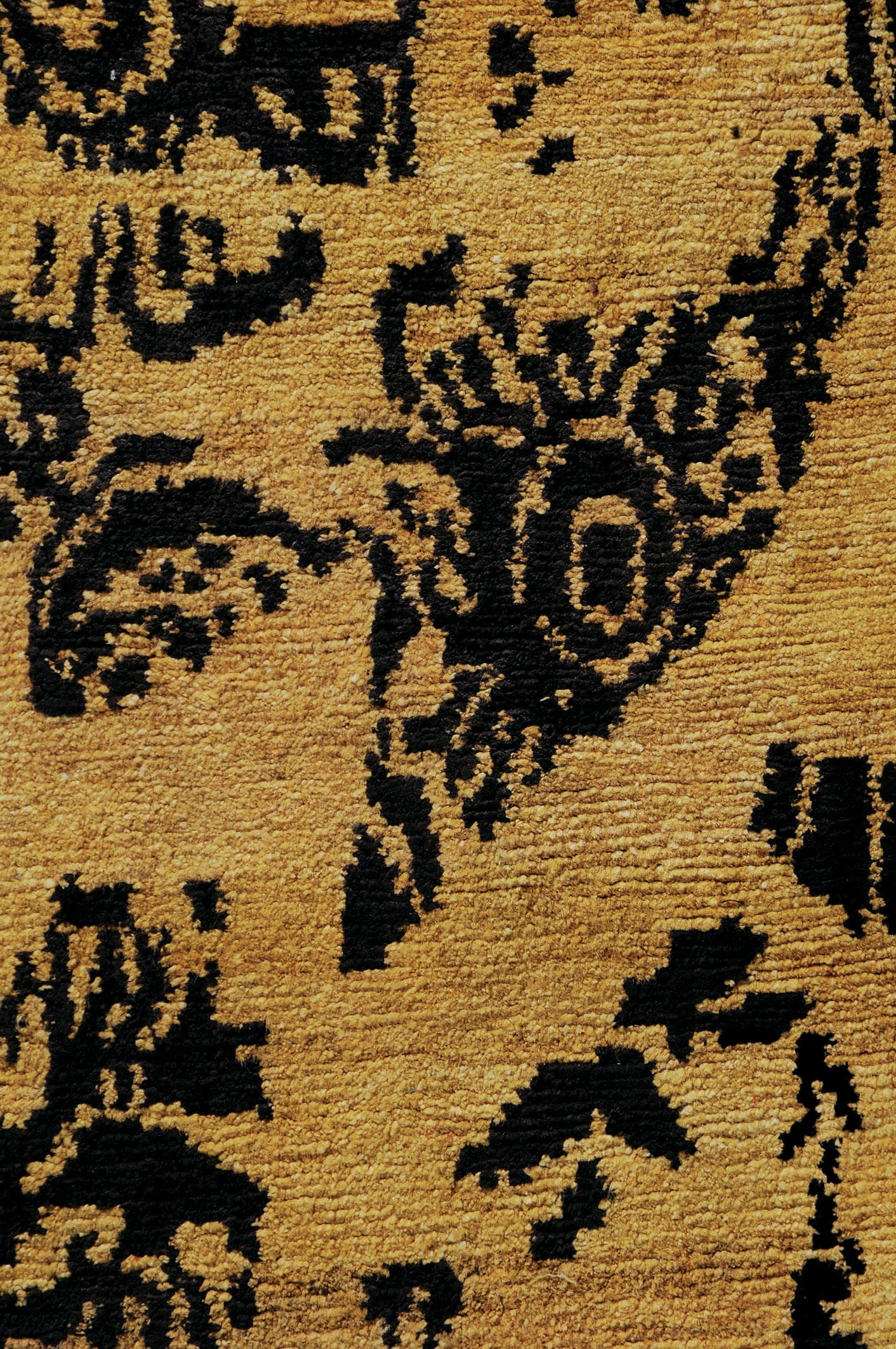 Hand-Knotted Domesticated Tiger - Paolo Giordano Modern Design Rug Carpet Silk Handknotted For Sale