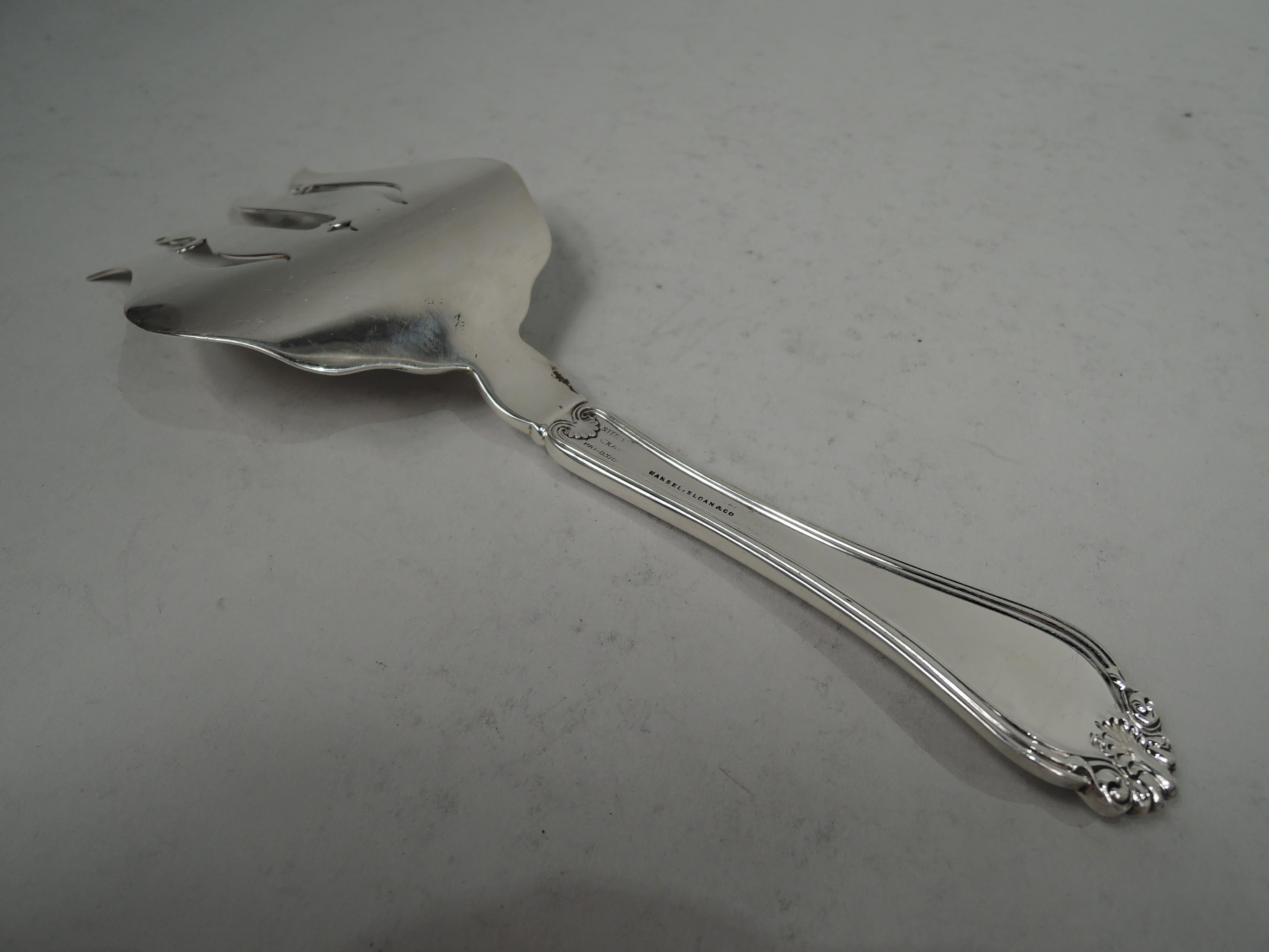 Edwardian Dominick & Haff Century American Sterling Silver Fish Serving Pair For Sale