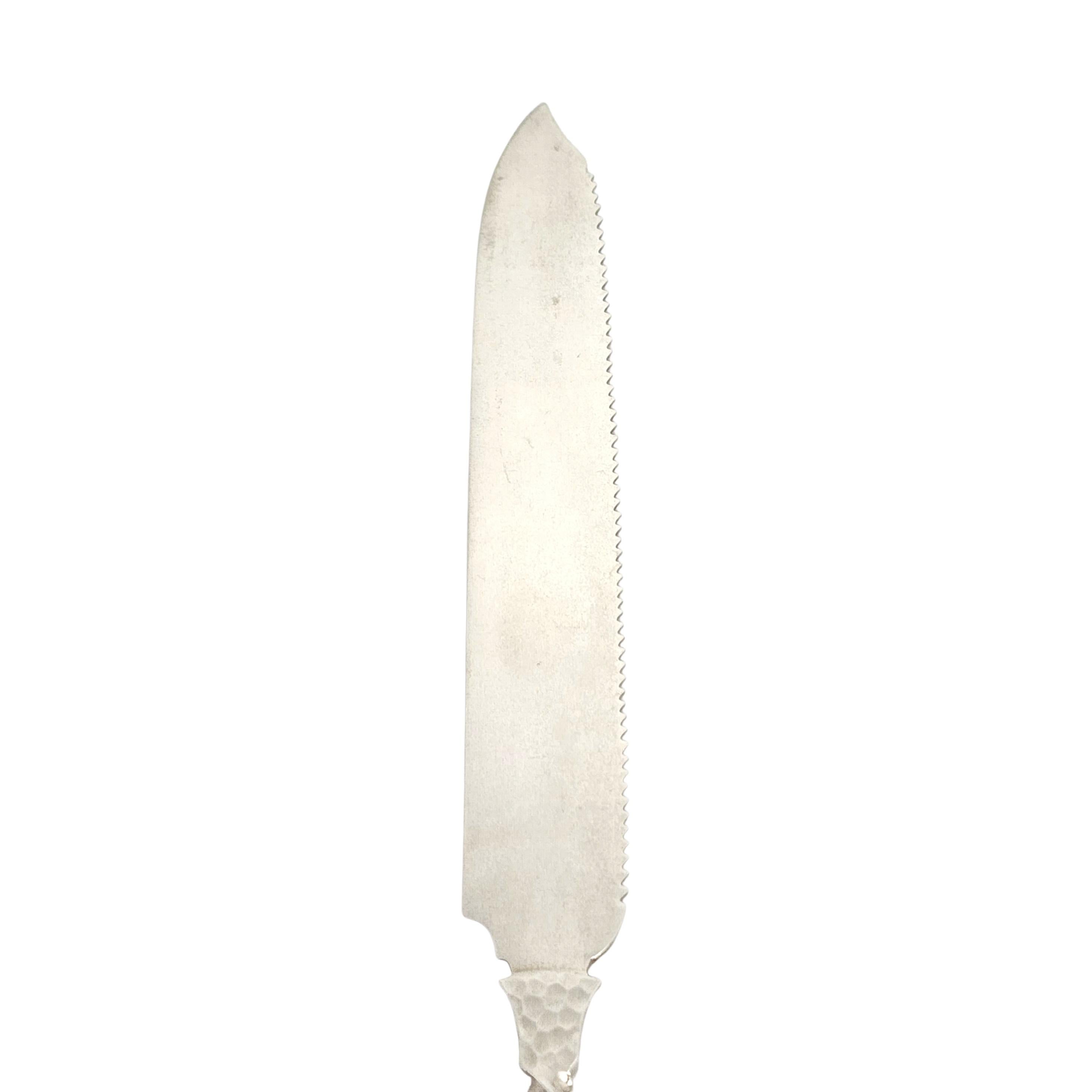 Dominick & Haff Sterlingsilber Twist gehämmertes, gezahntes Messer #13653 Damen im Angebot