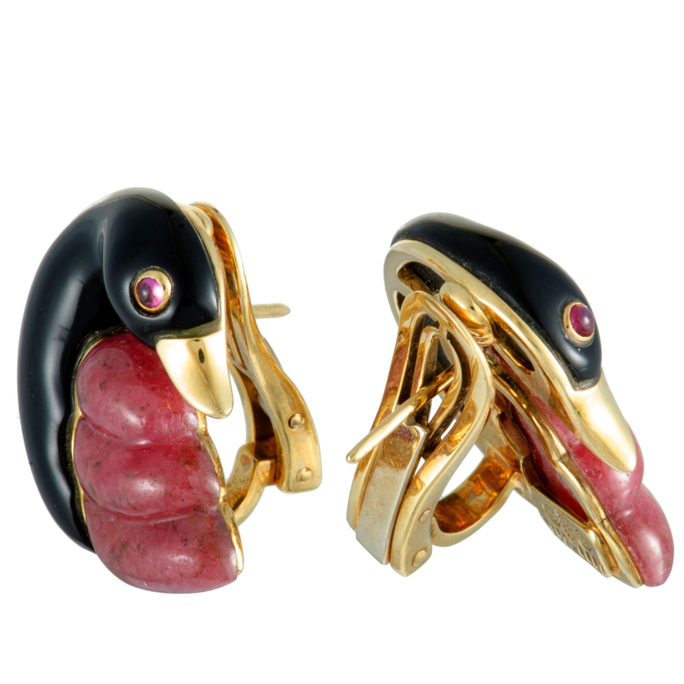 Beautifully designed to represent two gorgeously graceful swans, these exceptional Dominique Arpels earrings will add an attractive accent to any outfit of yours. The pair is expertly made of 18K yellow gold and decorated with ruby, onyx, and pink
