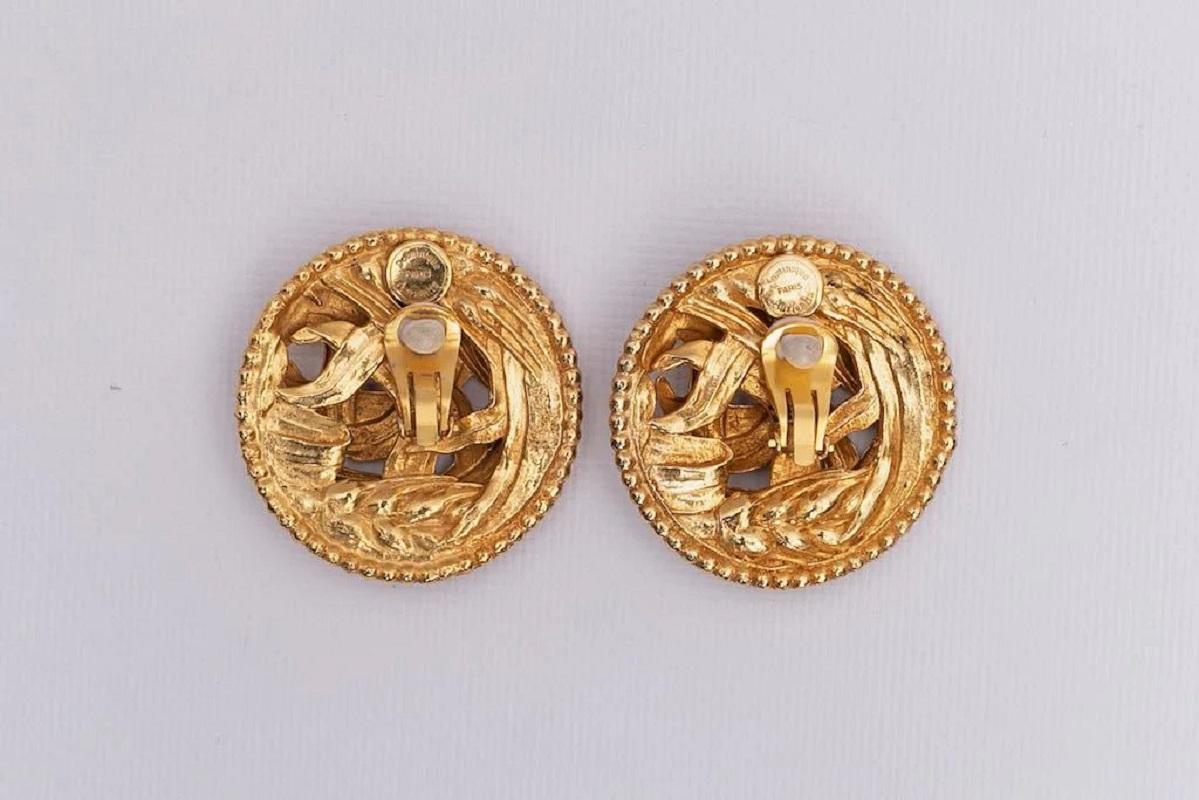 Dominique Aurientis Gilted Metal Clip-on Earrings For Sale 1