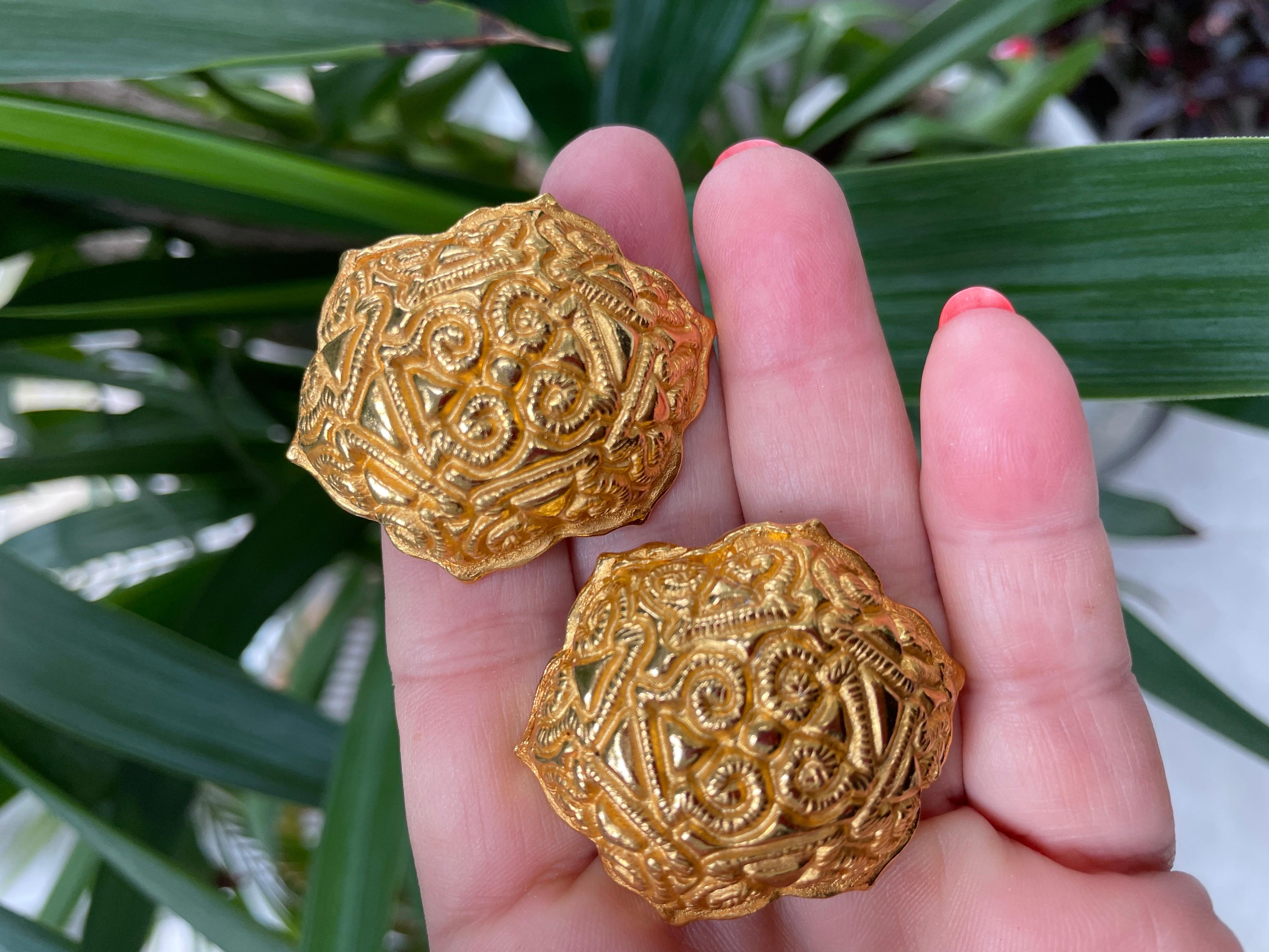 Dominique Aurientis Pendientes dorados 1980'S en venta 1