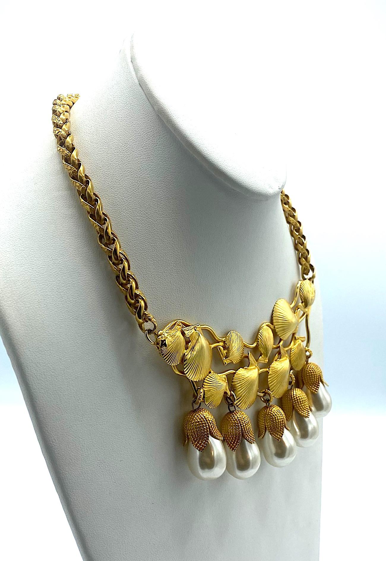 Dominique Aurientis Gold & Pearl Seashell Necklace 3