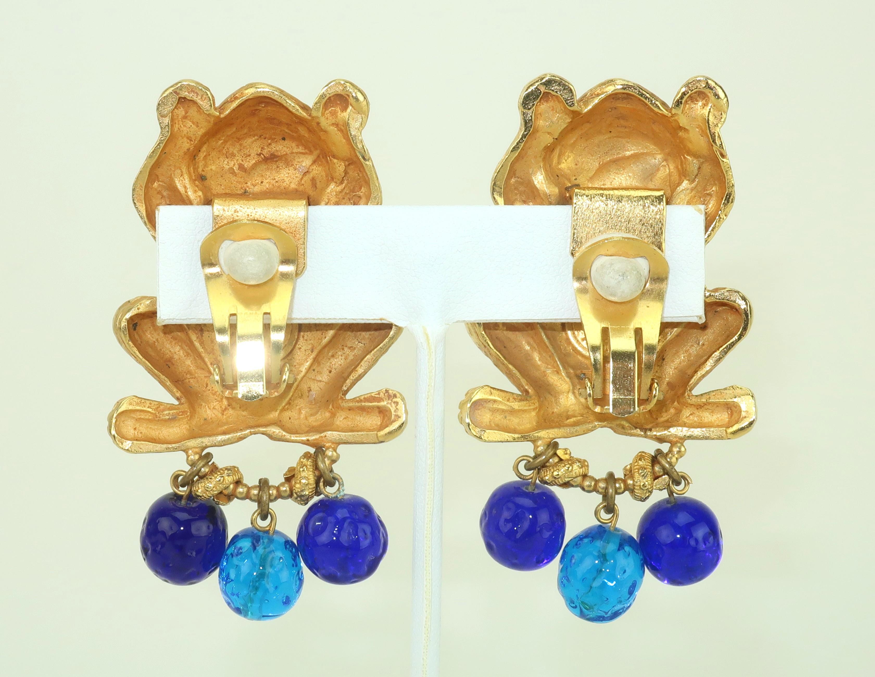 DOMINIQUE AURIENTIS Gold Plate Frog Earrings With Gripoix Glass Dangles, 1980’s In Good Condition In Atlanta, GA