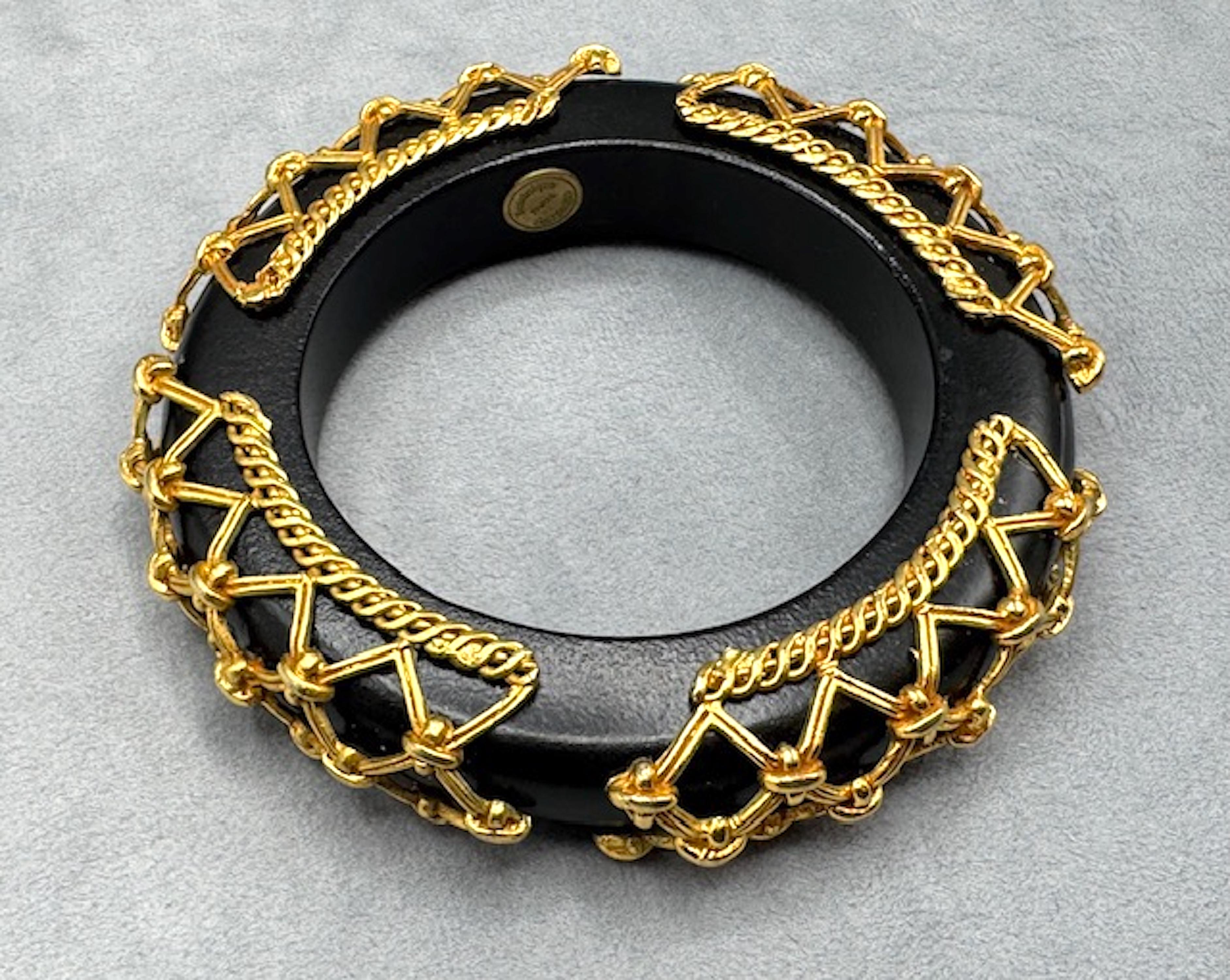 Dominique Aurientis Vintage Black Wood Bangle with Gold Rope & Lattice Detail In Good Condition For Sale In New York, NY