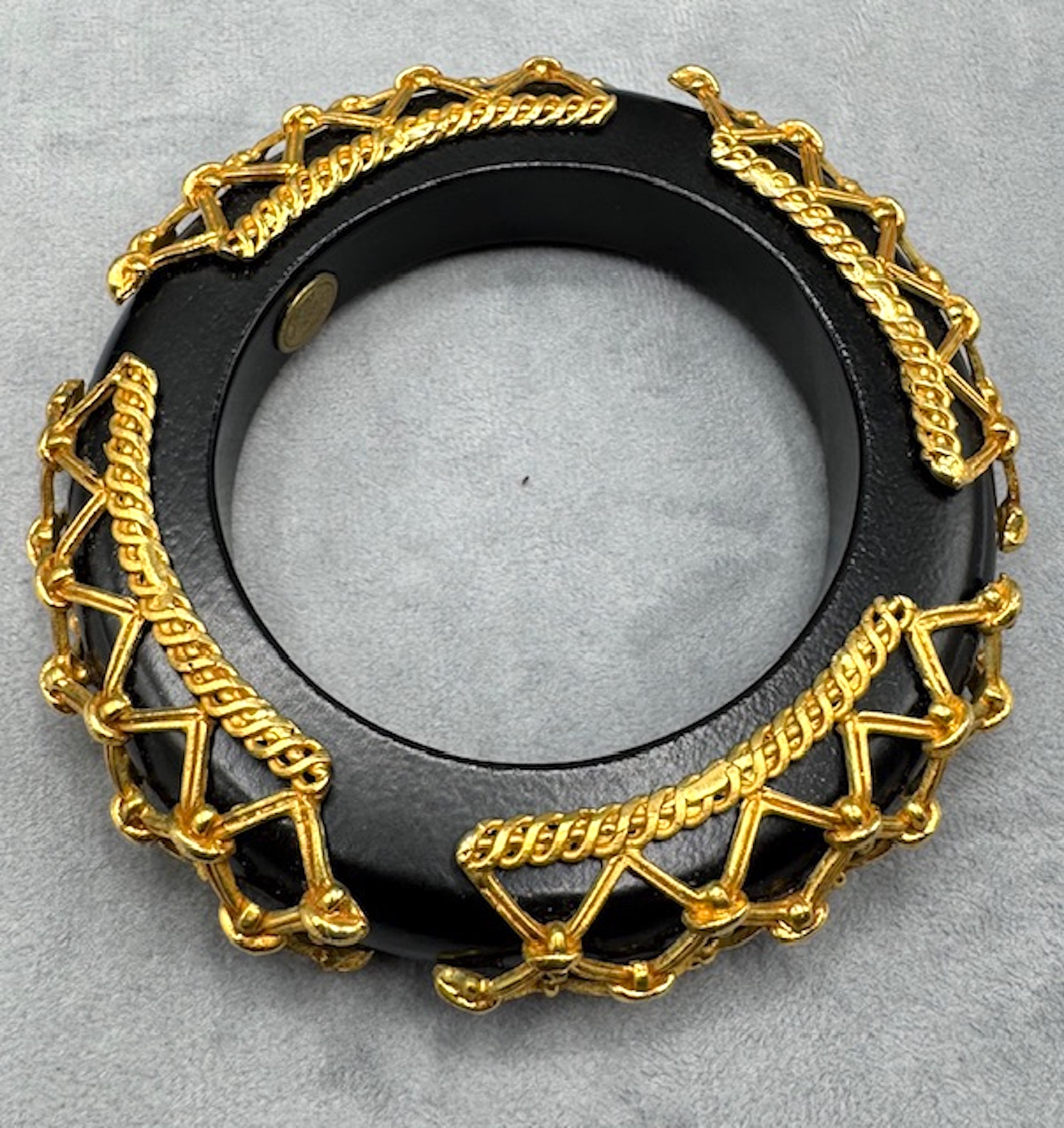 Dominique Aurientis Vintage Black Wood Bangle with Gold Rope & Lattice Detail For Sale 5