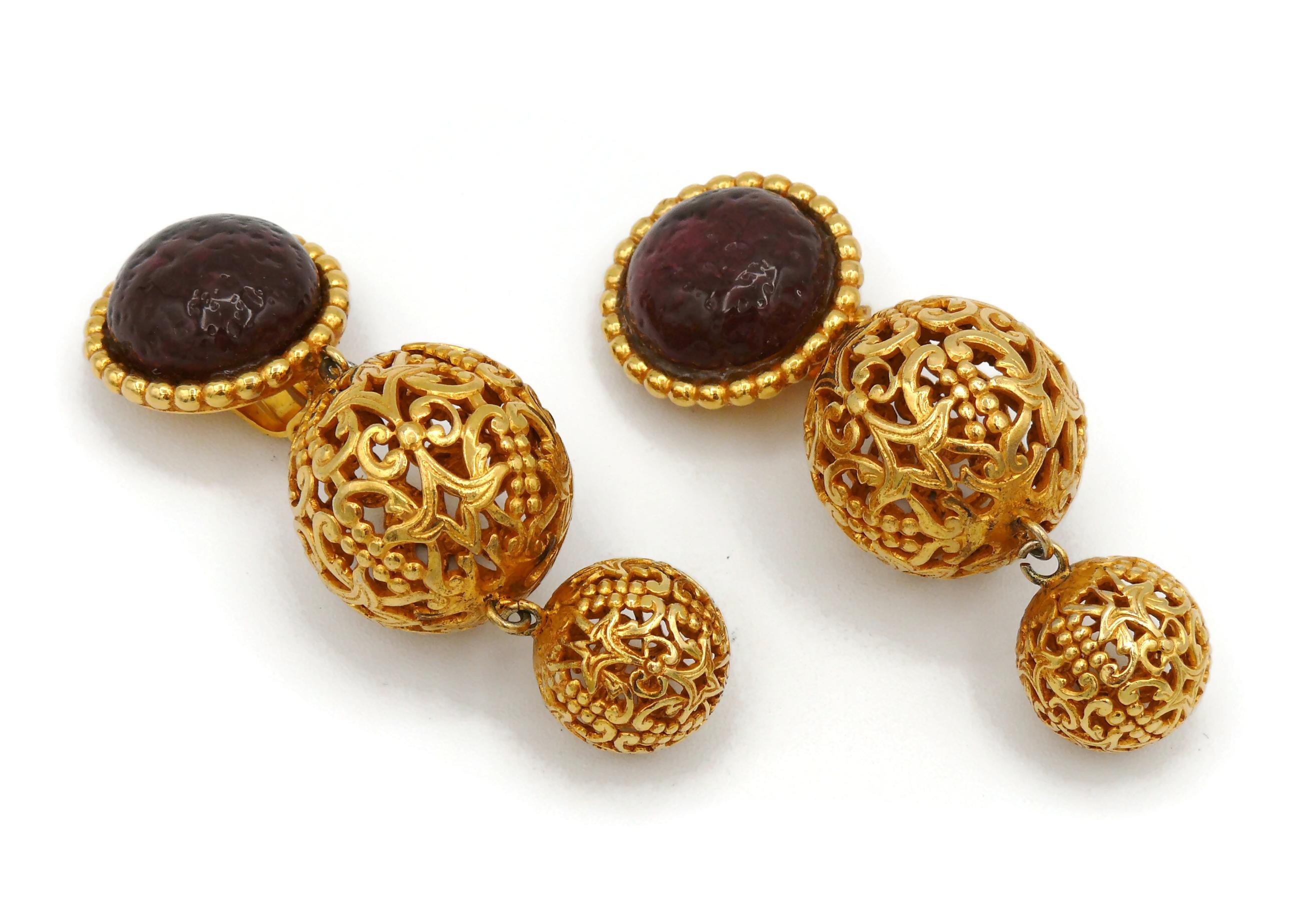 Dominique Aurientis Vintage Gold Toned Filigree Balls Dangling Earrings In Good Condition In Nice, FR