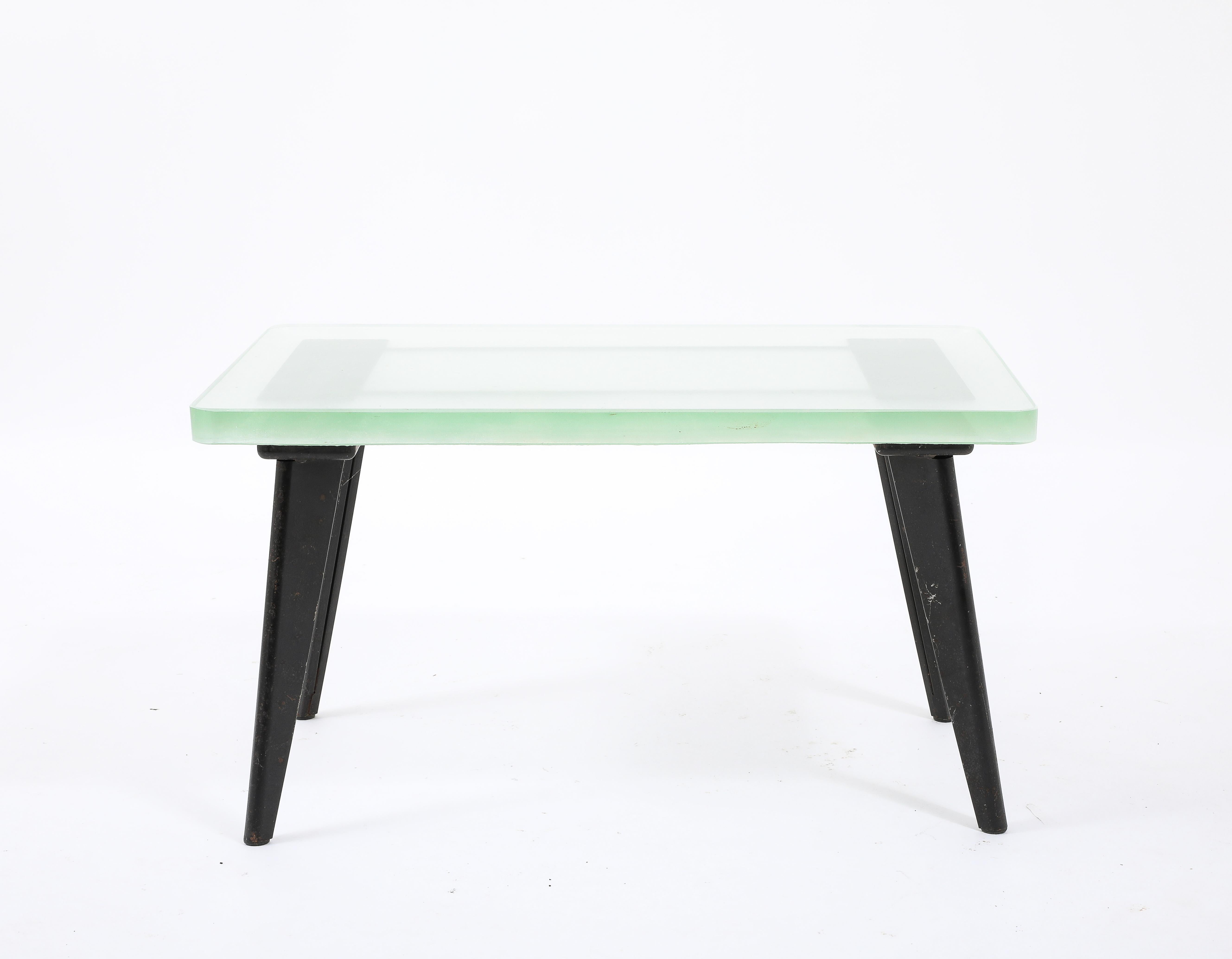 Français Table à boire Dominique Clemenceau, France, années 1940 en vente