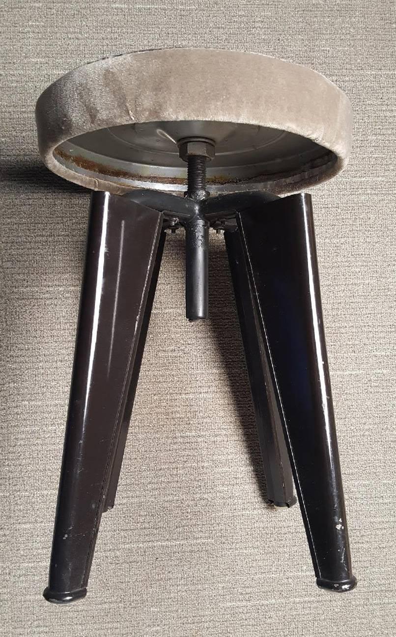 20ième siècle Tabouret Dominique Clemenceau d'Andre Domin et Marcel Geneviere