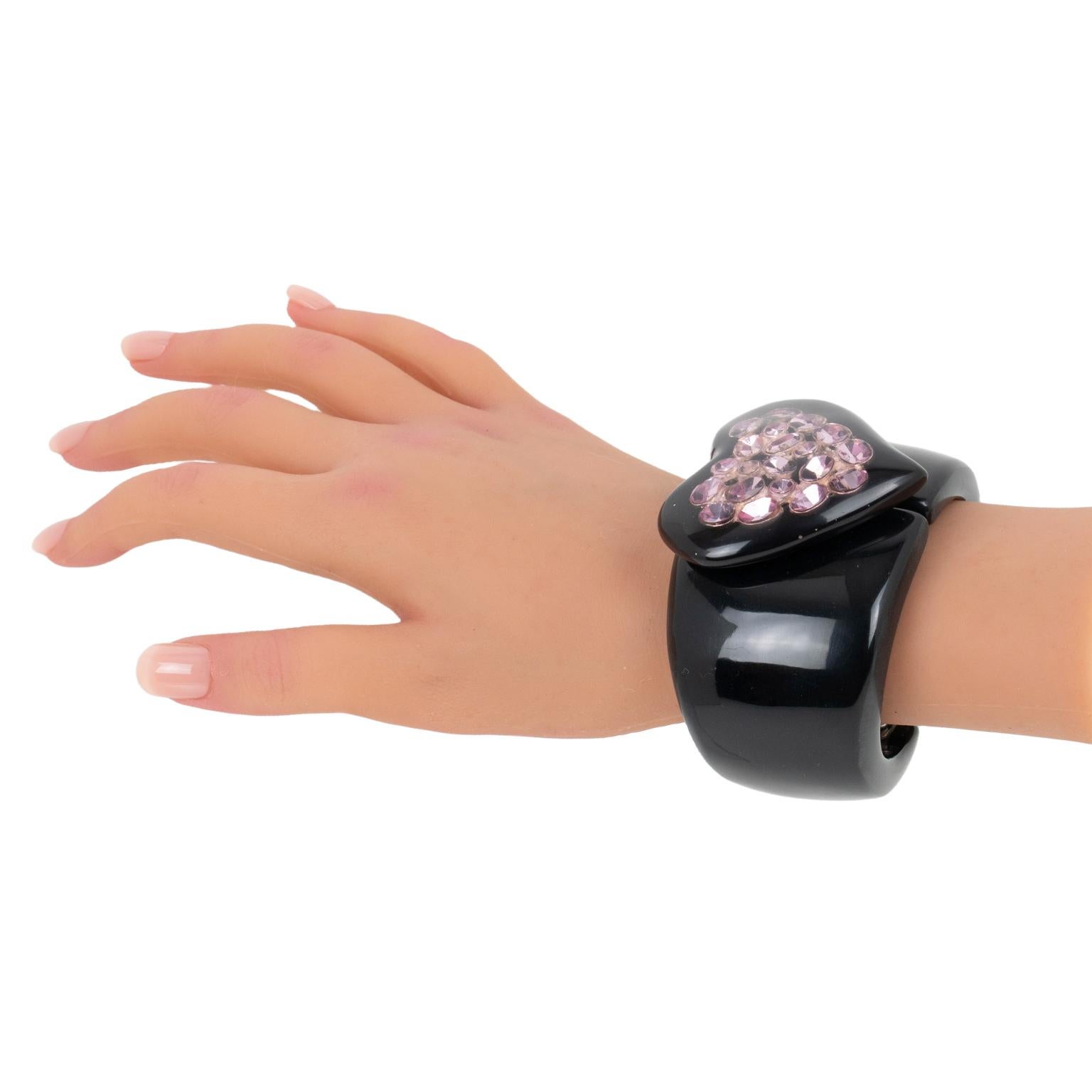 Dominique Denaive Black Resin Clamper Bracelet with Purple Jeweled Heart For Sale 4