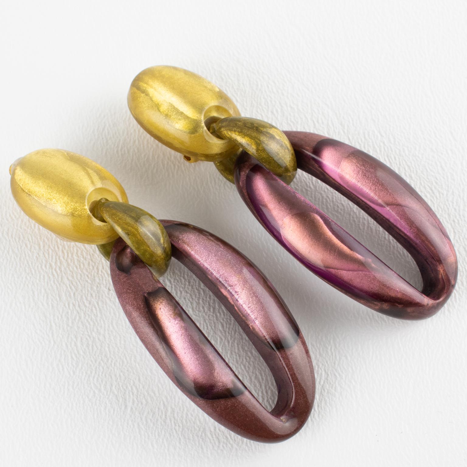 Femenino o masculino Dominique Denaive Paris Purple and Gold Pearlized Resin Dangle Clip Earrings en venta