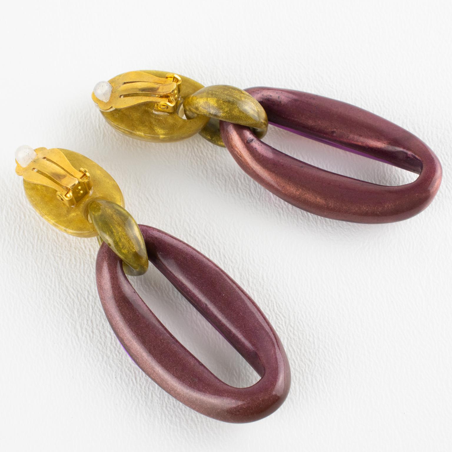 Dominique Denaive Paris Purple and Gold Pearlized Resin Dangle Clip Earrings en venta 1