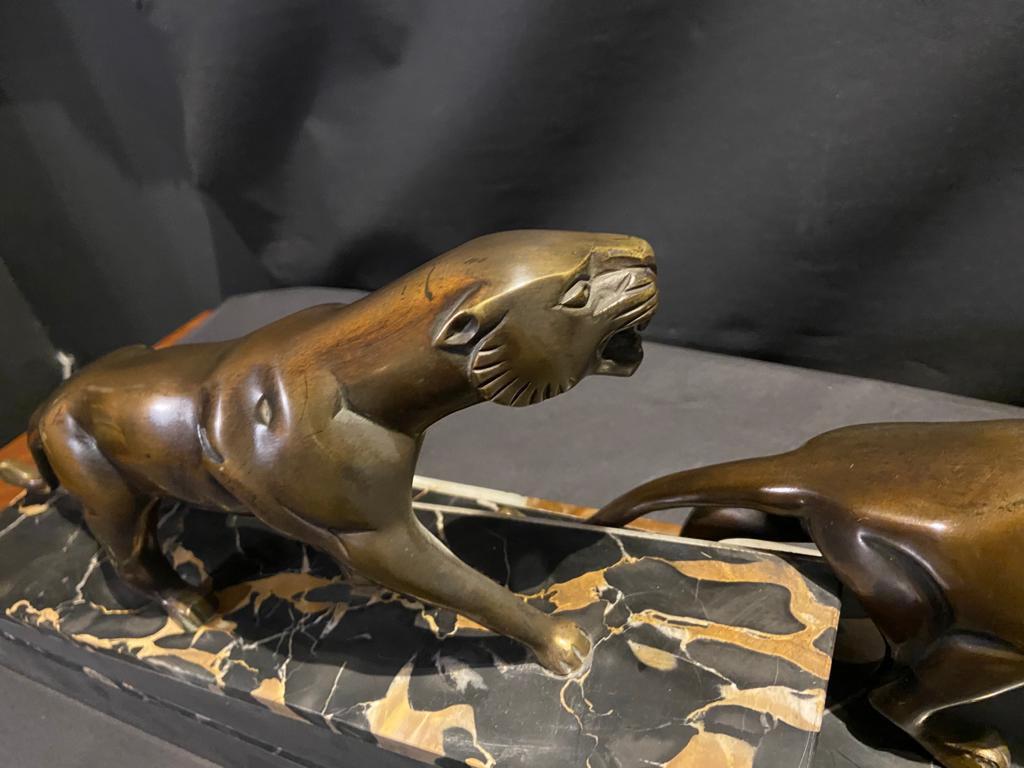 Art Deco Group of Panthers by the French Artist Dominique Jean Baptiste Hugues For Sale 3
