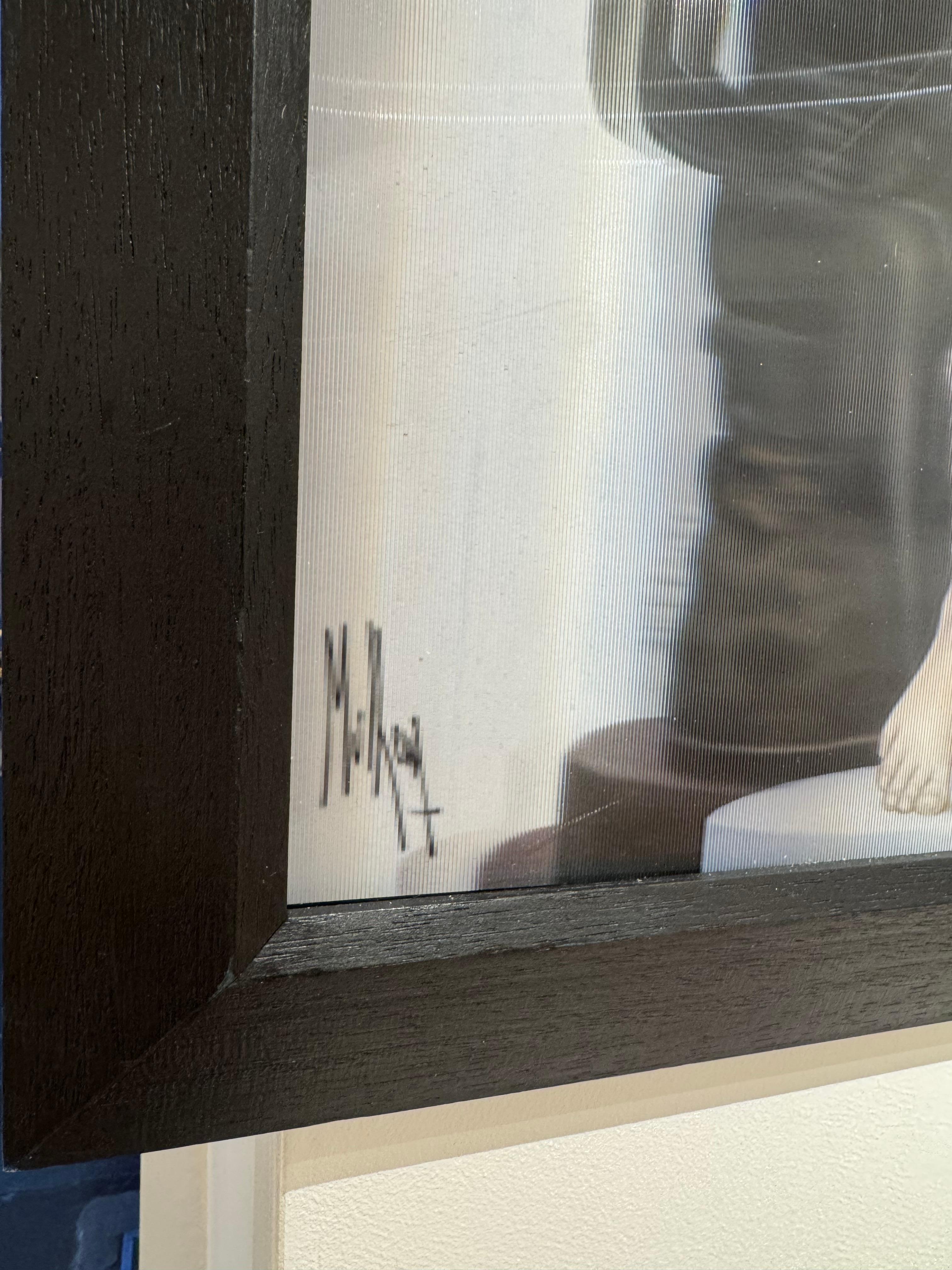 Holomalerei des französischen zeitgenössischen Künstlers Dominique Mulhem.

Dominique Mulhem ist ein zeitgenössischer Künstler, der Holopaintings schafft, Werke, in denen Malerei auf Technologie trifft. Mithilfe holografischer Projektionen erwachen