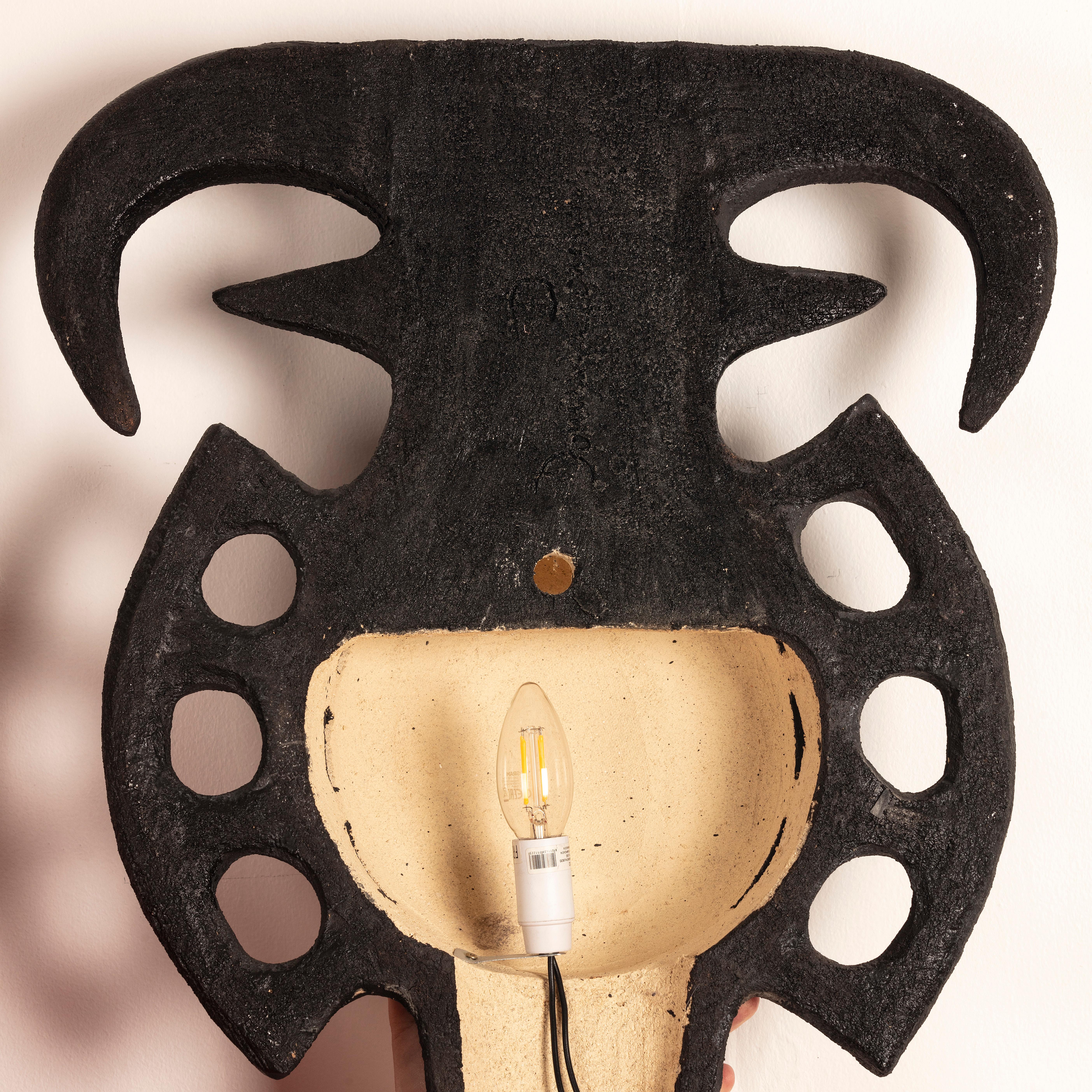 Dominique Pouchain Aplique zoomorfo de cerámica, estilo toro en Bueno estado para la venta en Santa Gertrudis, Baleares