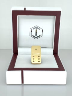Dominostein aus 18 Karat Gold im weißen Etui