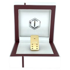 Dominostein aus 18 Karat Gold im weißen Etui