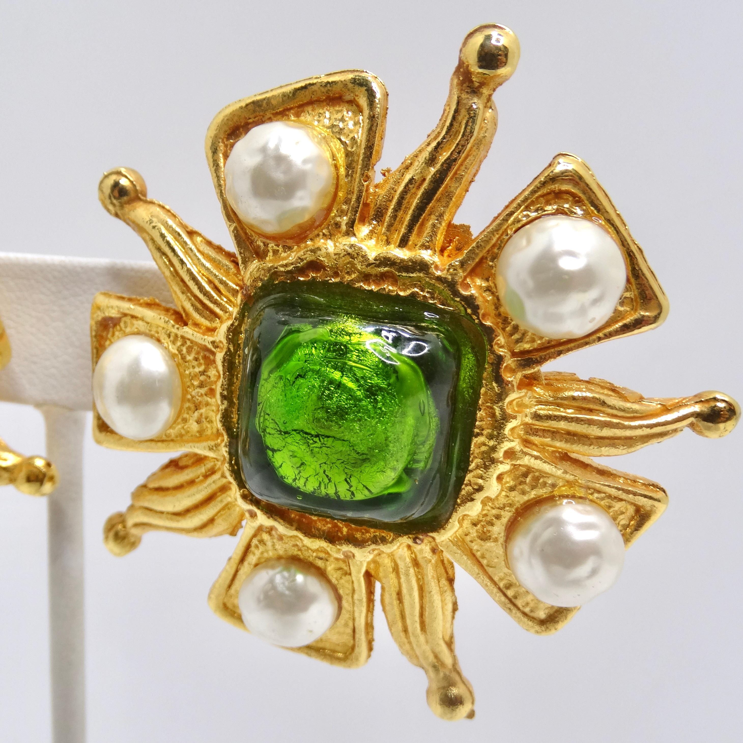 Dominque Aurientis Paris 1980s Gold Plated Green Stone Flower Clip On Earrings In Excellent Condition For Sale In Scottsdale, AZ