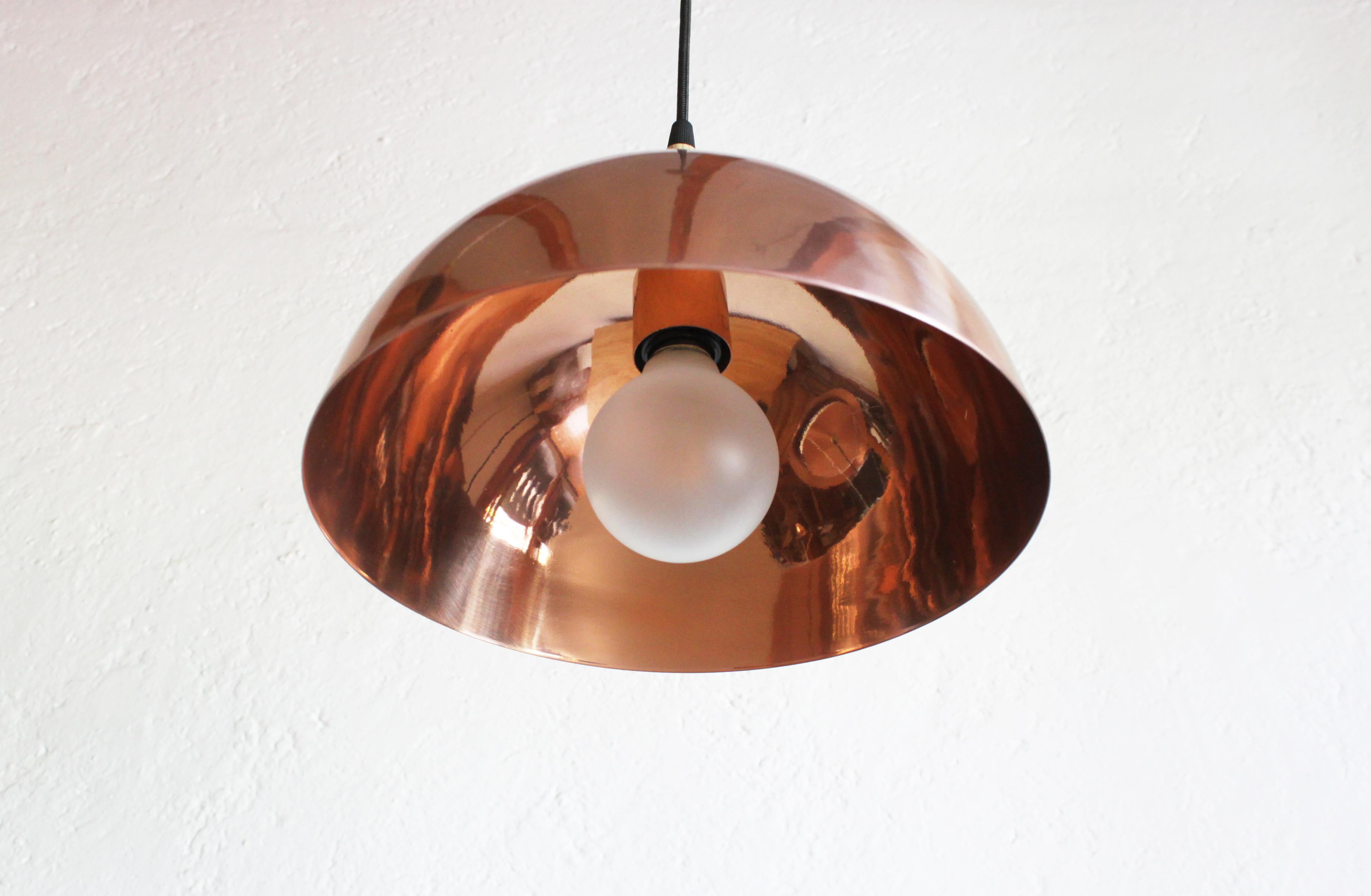 Copper Domo Abajo 30 Pendant Lamp, Maria Beckmann, Represented by Tuleste Factory For Sale