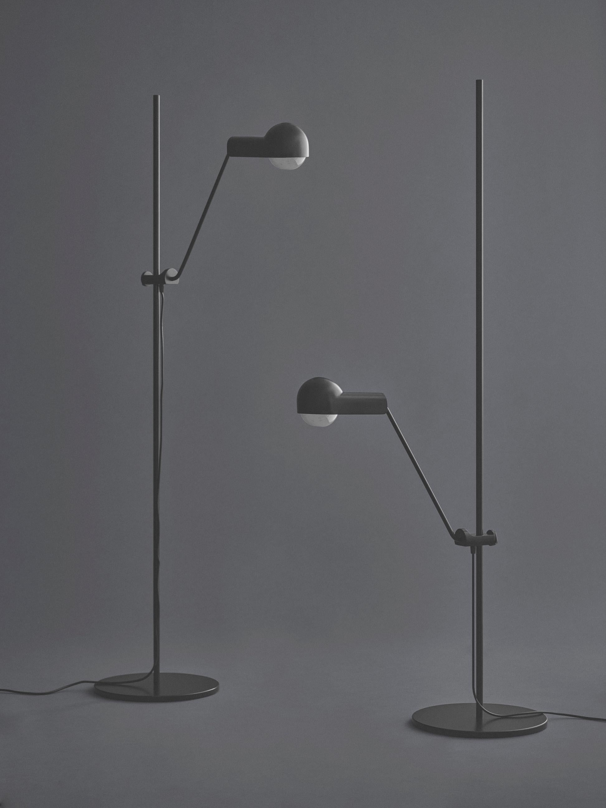 Italiano Lampada da terra Domo di Joe Colombo, 1965 in vendita