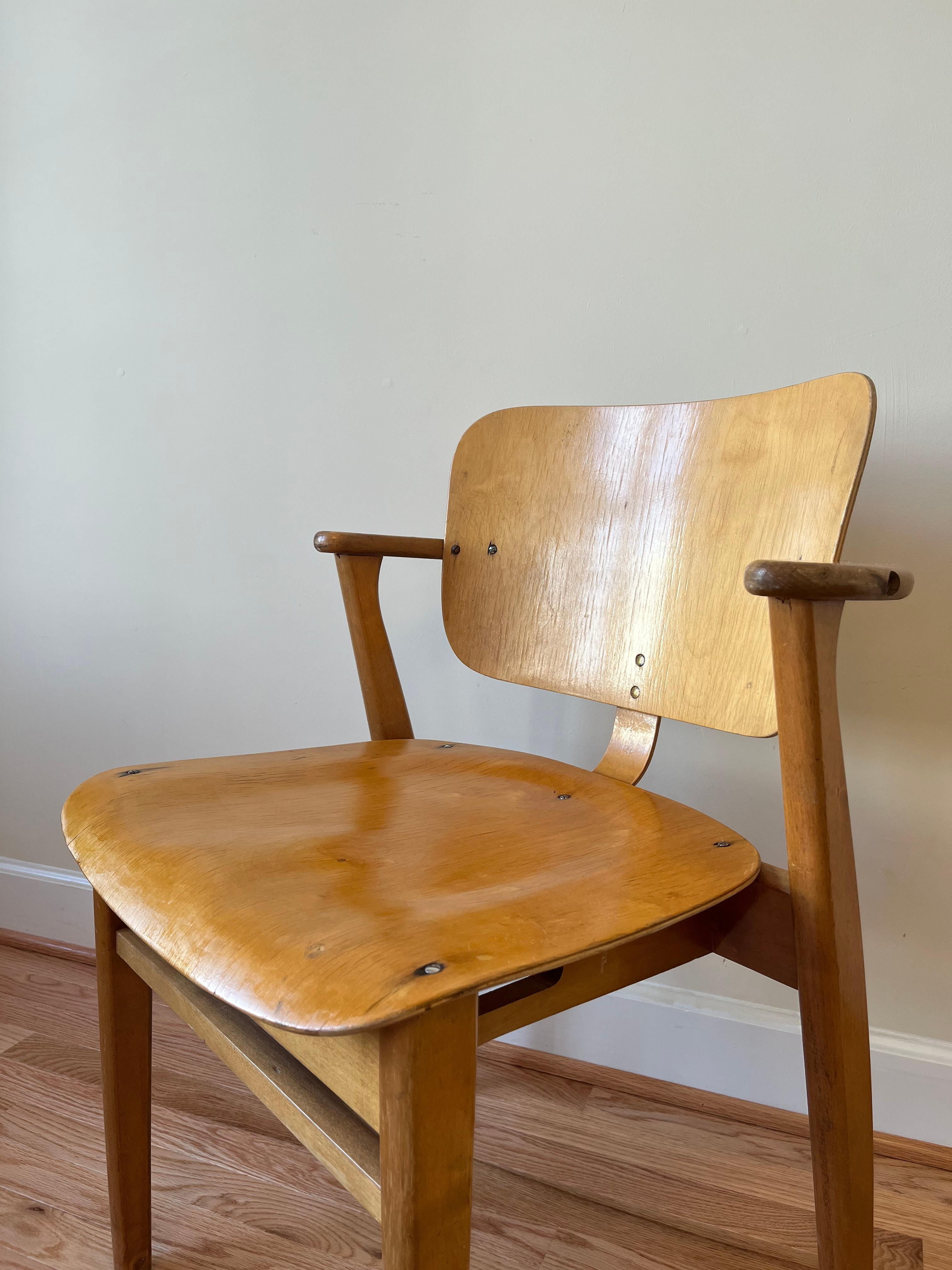 Domus Chair by Ilmari Tapiovaara for Artek 5