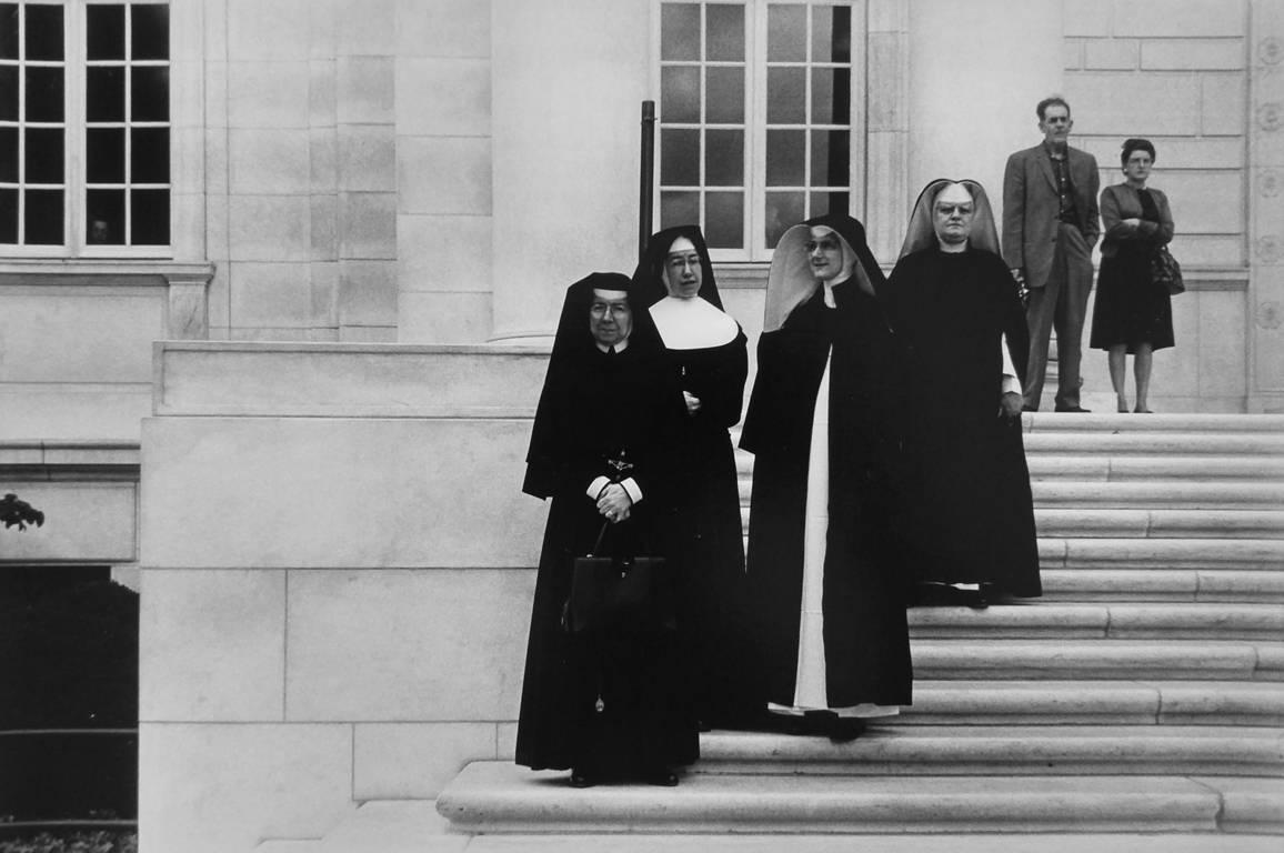 Don Donaghy Portrait Photograph - Nuns on Steps, Washington, D.C.