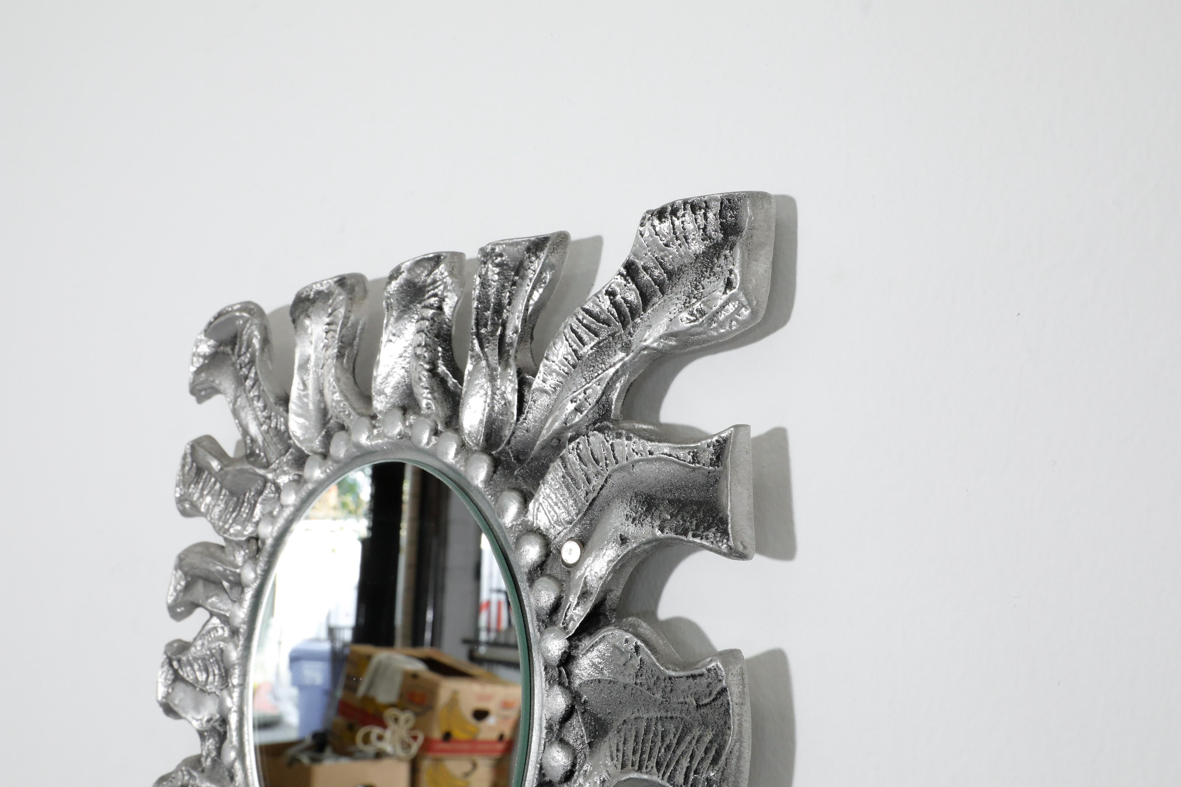 Moulage Don Drumm miroir carré Sun Mirror en aluminium en vente