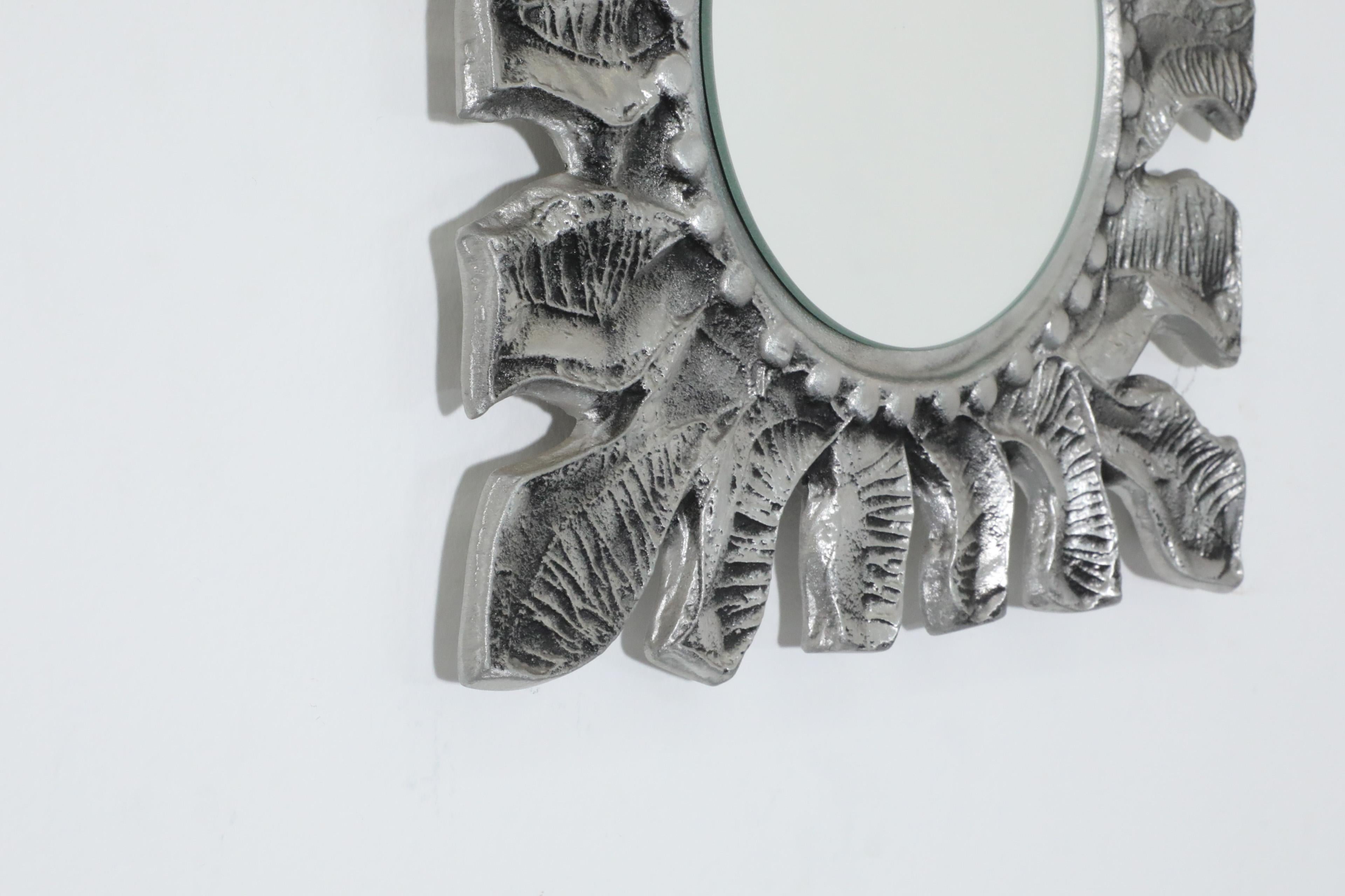 Milieu du XXe siècle Don Drumm miroir carré Sun Mirror en aluminium en vente