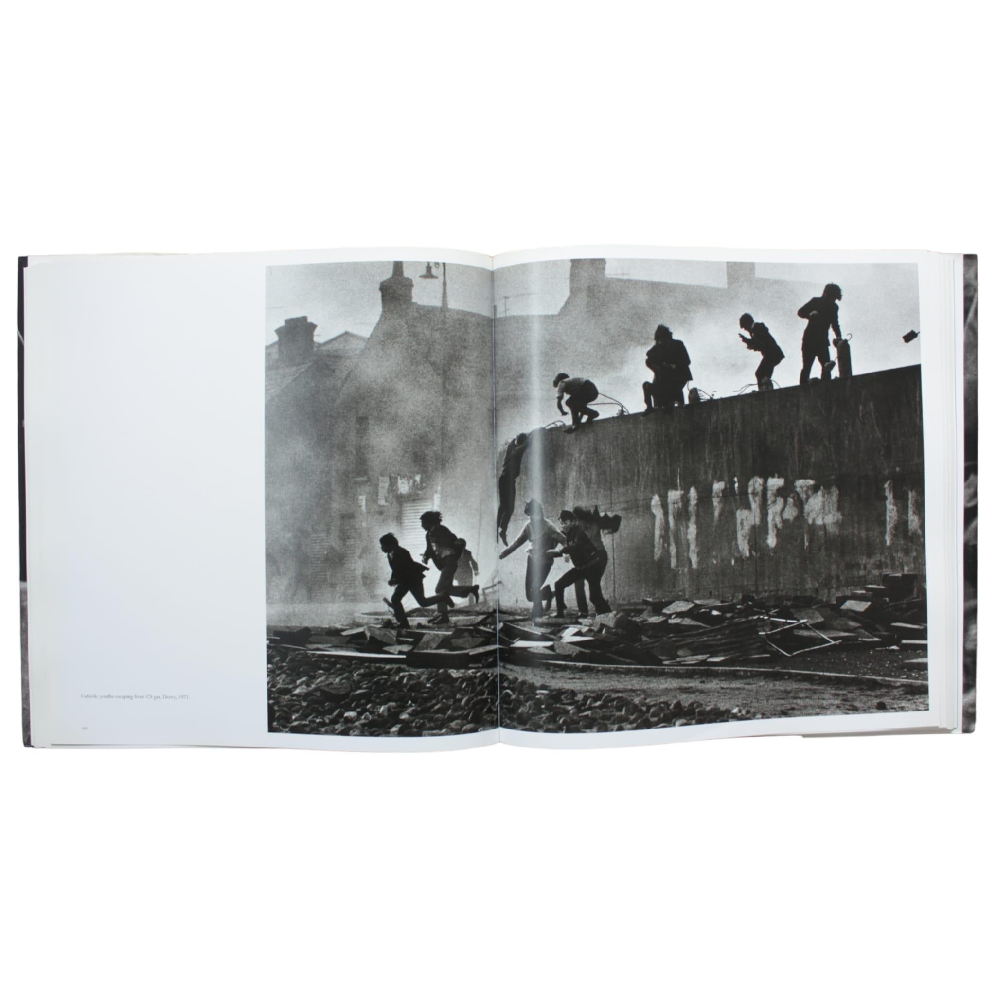 Mid-Century Modern Don McCullin, First Edition, Hardcover, 2001 , Art Photography Book For Sale