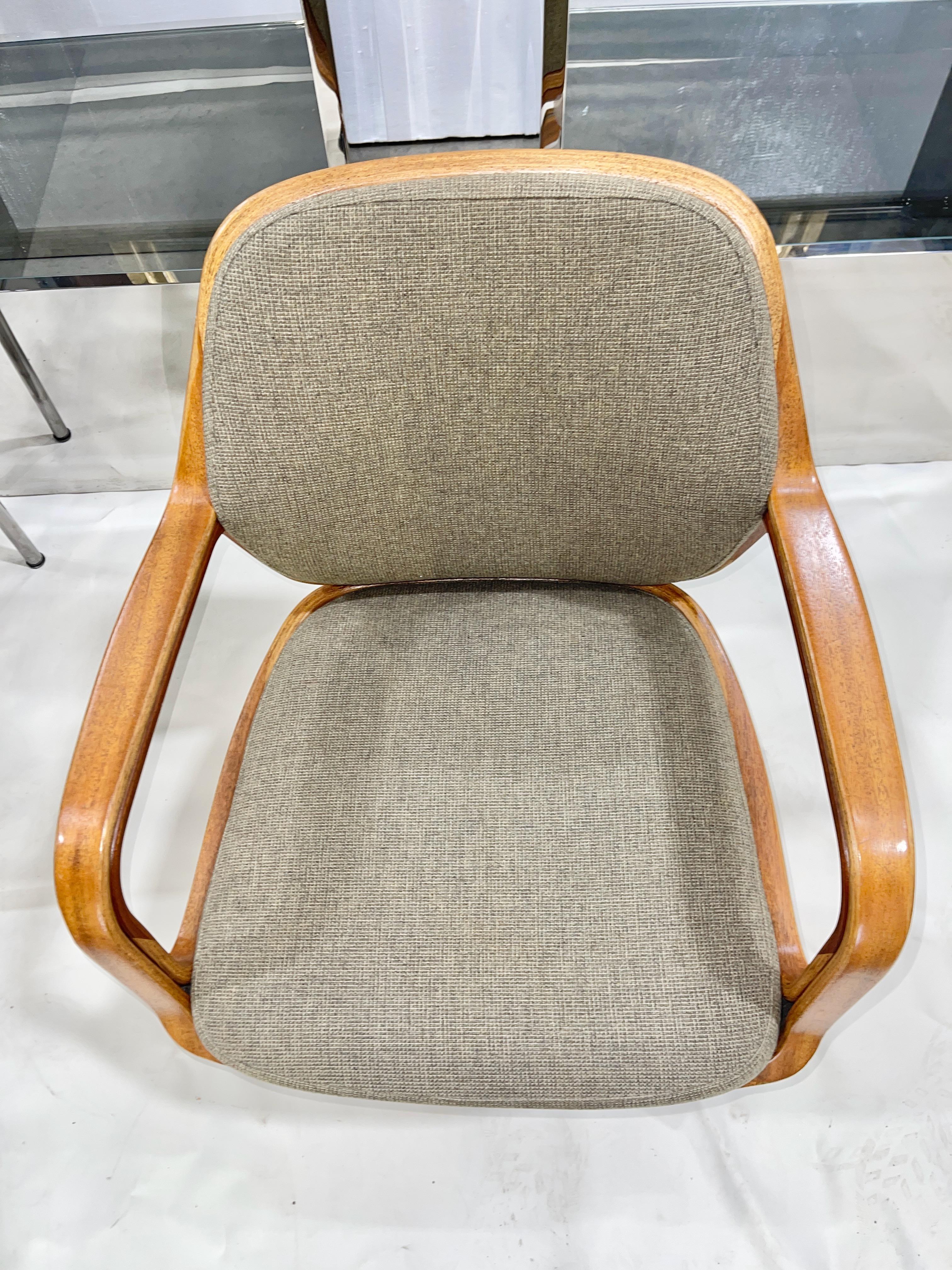 Don Petitt für Knoll 1105 Drehstuhl im Angebot 4