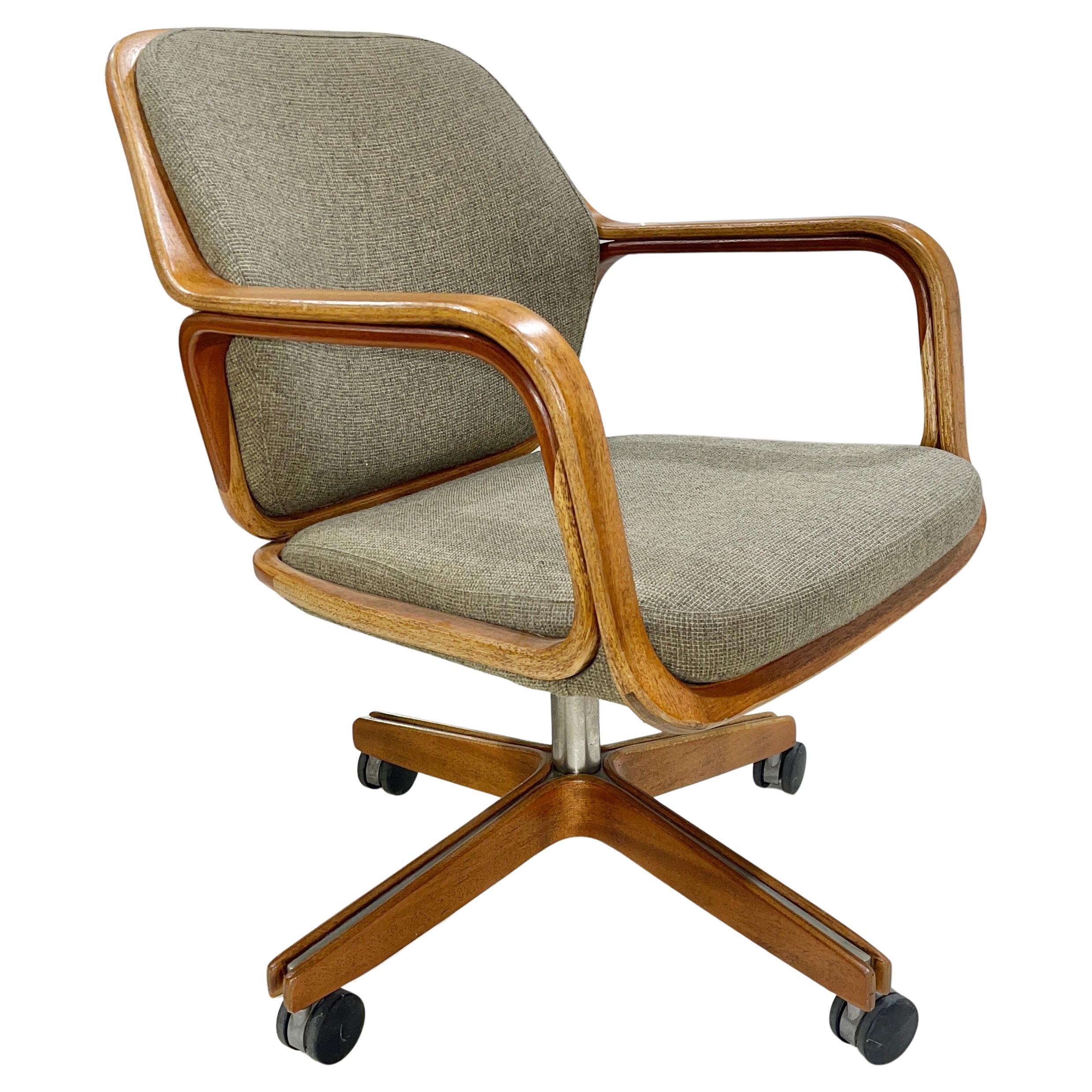 Don Petitt per Knoll 1105 Sedia girevole