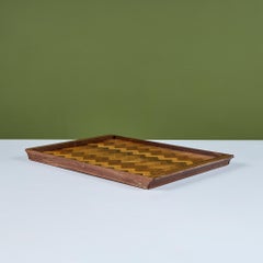 Vassoio decorativo con intarsio Chevron di Don Shoemaker per Señal