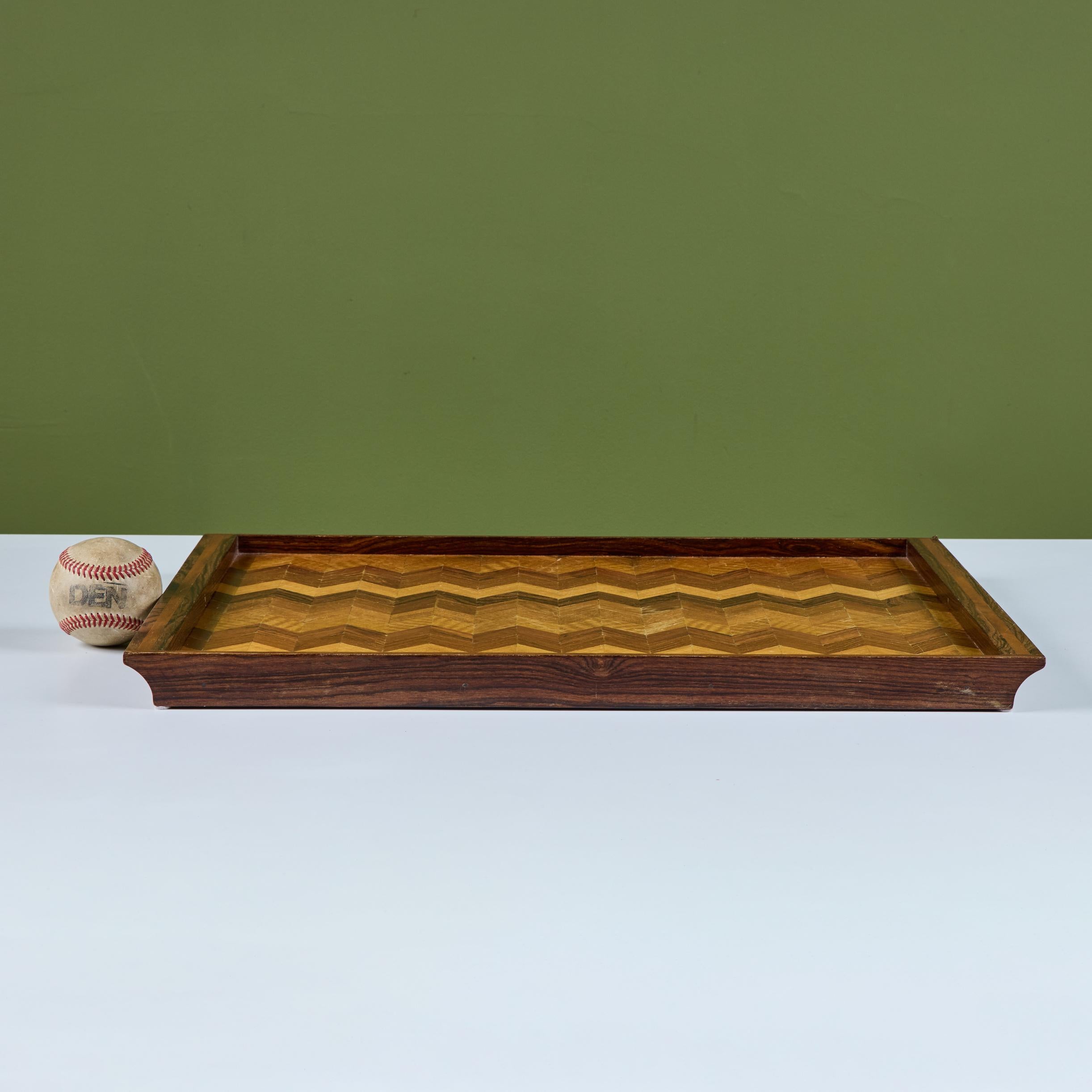 Bandeja decorativa de marquetería Chevron de Don Shoemaker para Señal Moderno de mediados de siglo en venta