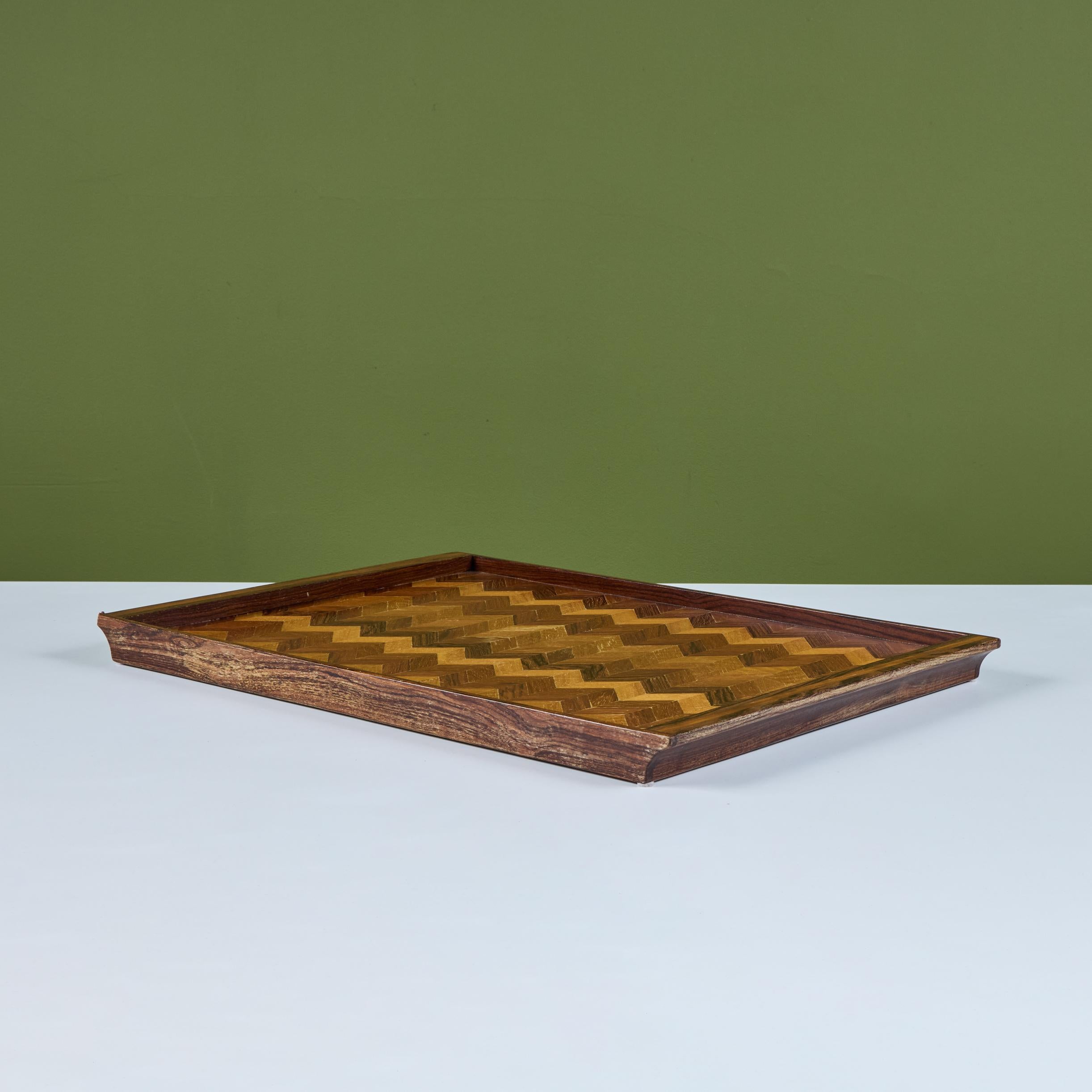 Bandeja decorativa de marquetería Chevron de Don Shoemaker para Señal mediados del siglo XX en venta