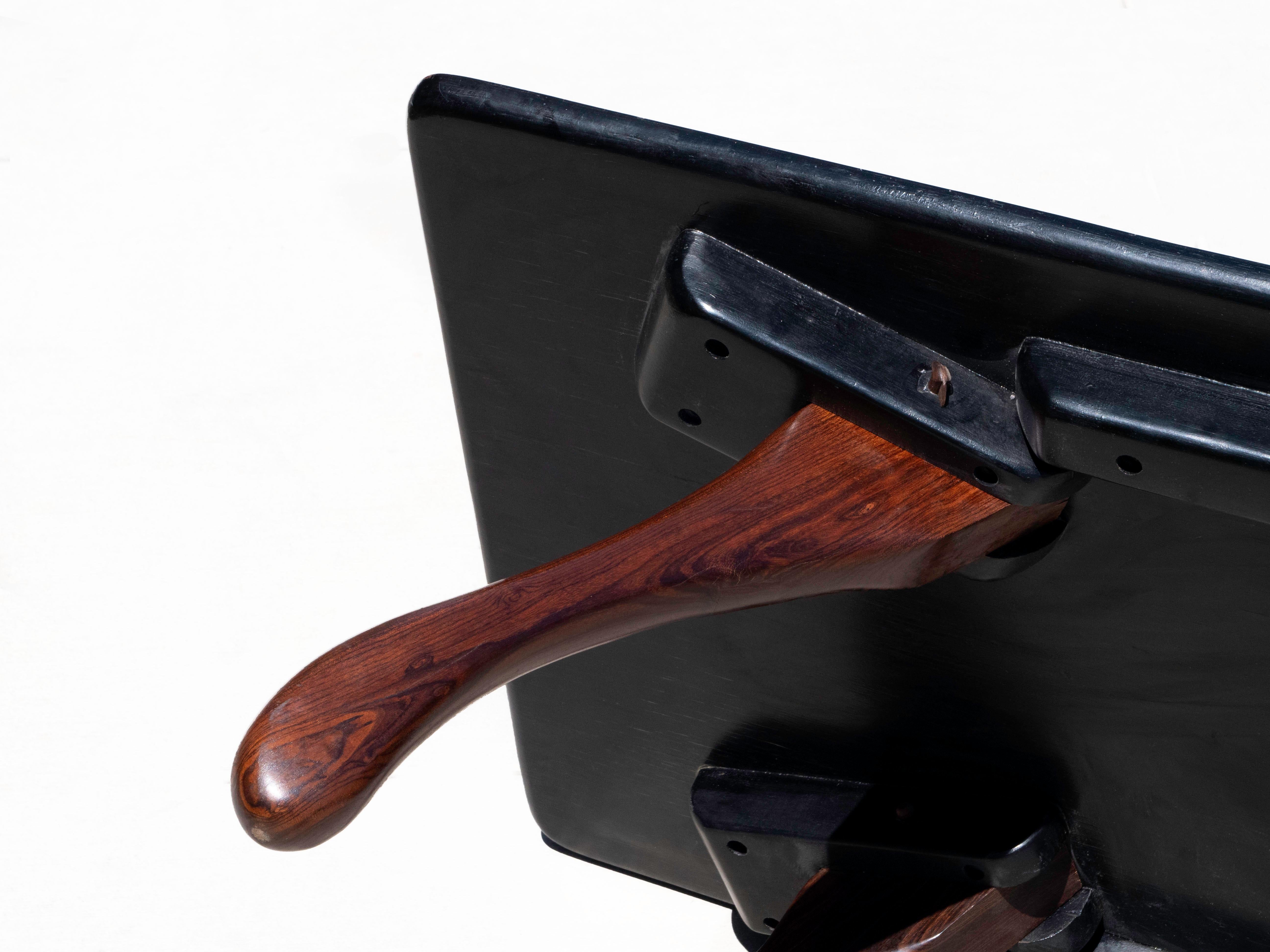 Mesa baja de parquet de cocobolo Don S. Shoemaker, Senal S.A. México Años 60 Cocobolo