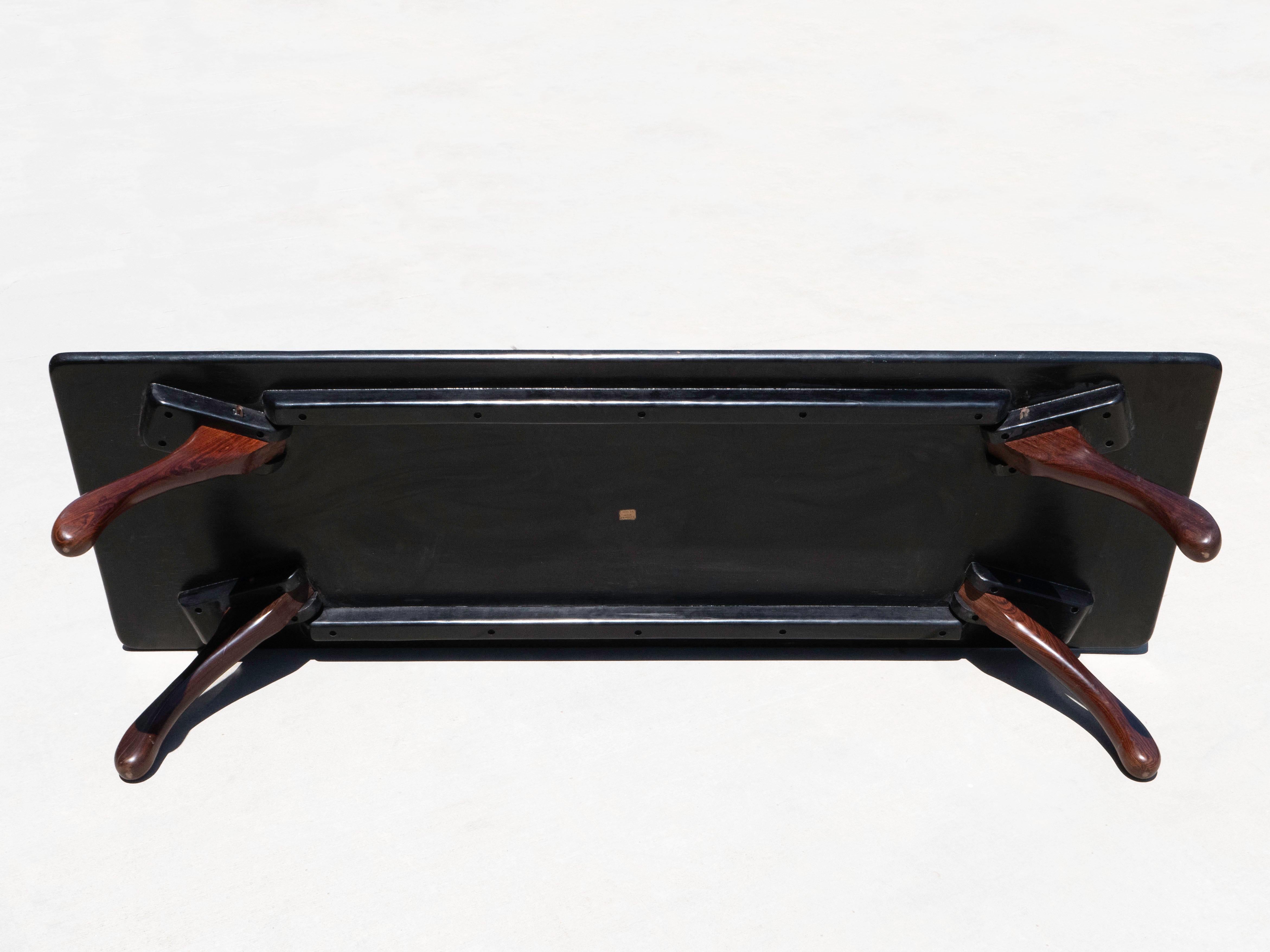 Mesa baja de parquet de cocobolo Don S. Shoemaker, Senal S.A. México Años 60 1