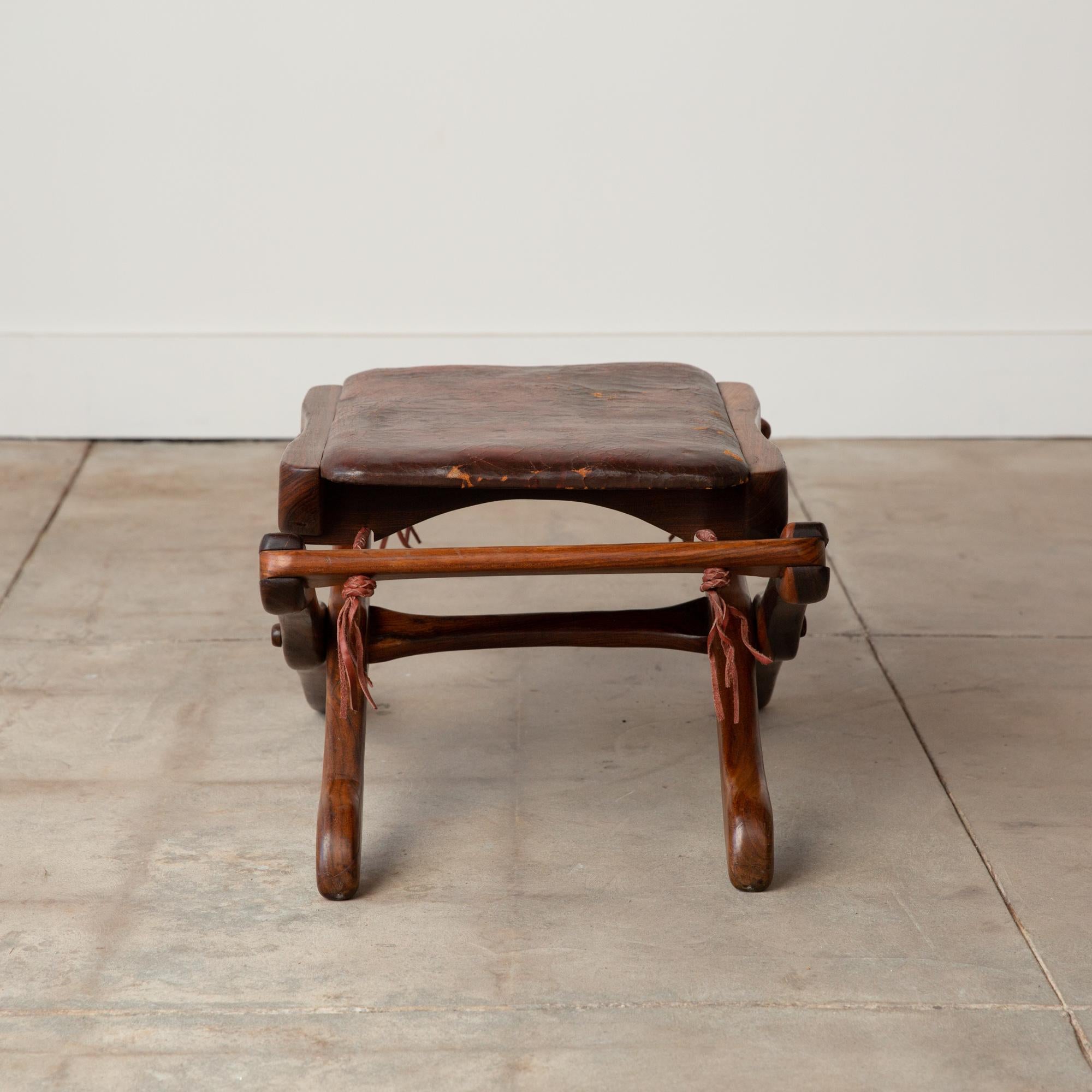 Mid-20th Century Don Shoemaker for Señal Folding Stool with Leather Seat