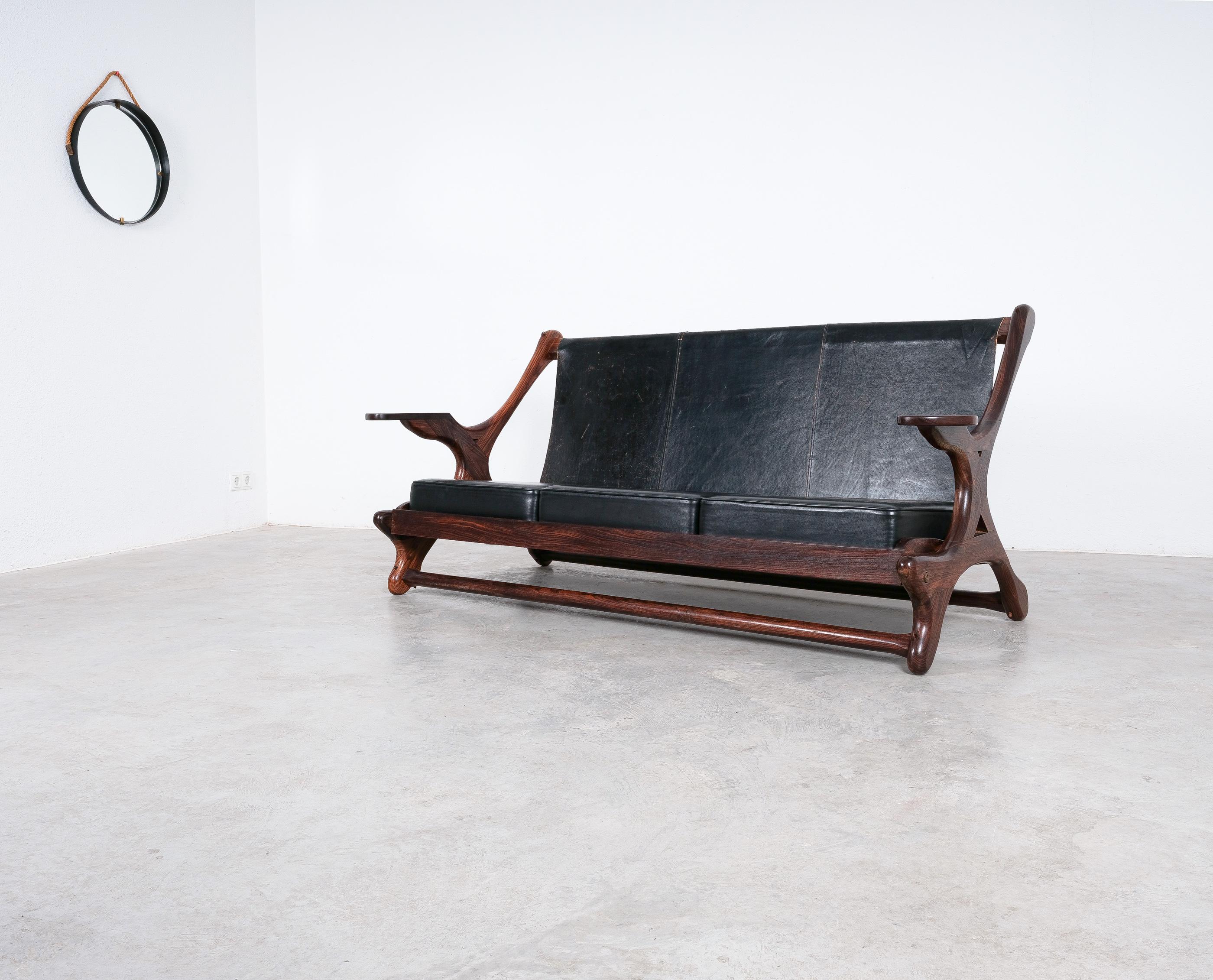 Don Shoemaker für Senal S.A. Cocobolo-Sofa aus Palisanderholz, Mitte des Jahrhunderts (Moderne der Mitte des Jahrhunderts) im Angebot