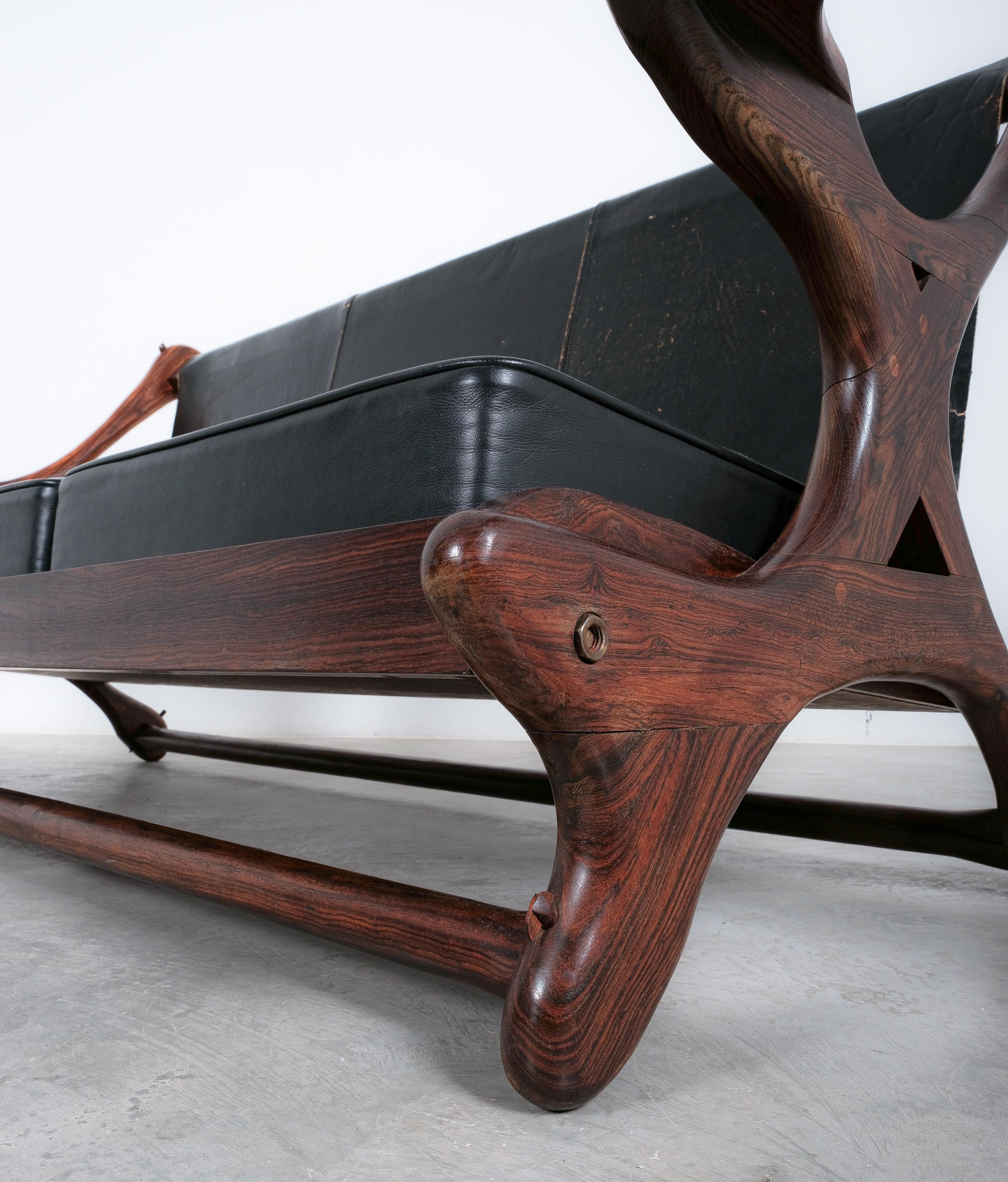 Don Shoemaker für Senal S.A. Cocobolo-Sofa aus Palisanderholz, Mitte des Jahrhunderts (Mitte des 20. Jahrhunderts) im Angebot