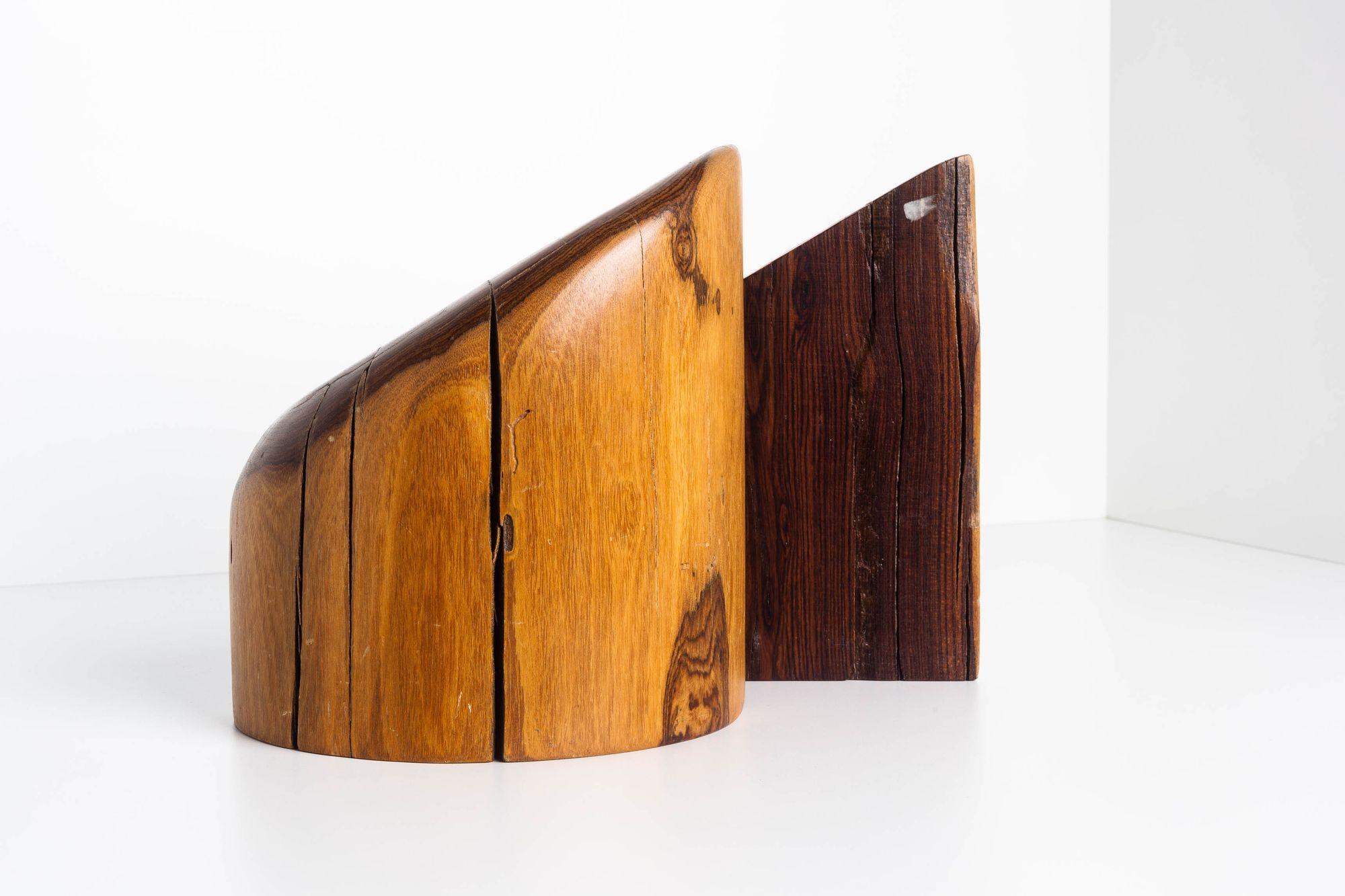 Fine XX secolo Fermalibri Don Shoemaker intagliati a mano in cocobolo in vendita