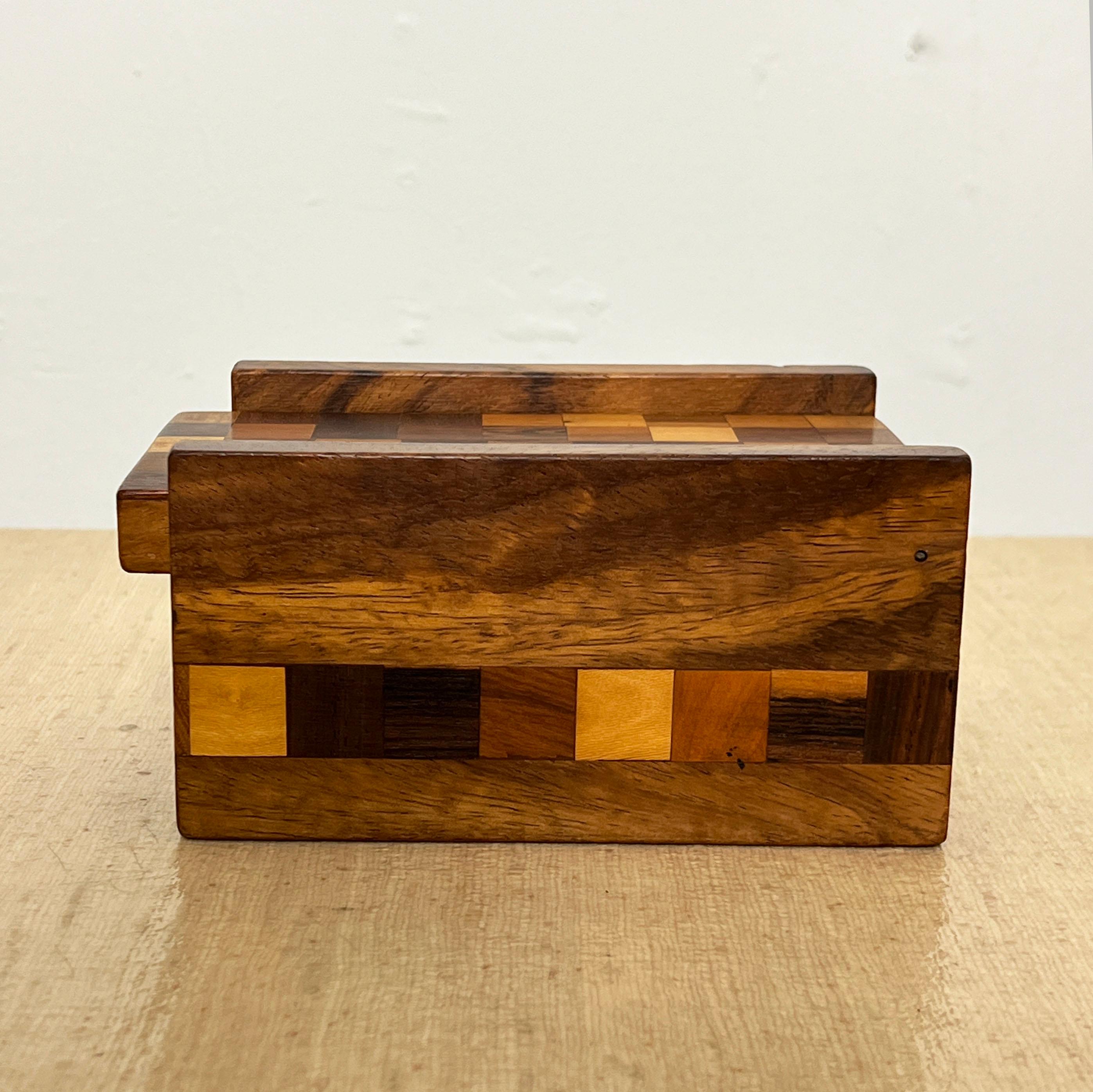 Mexican Don Shoemaker Mixed Woods Trinket Box Circa 1960s For Sale